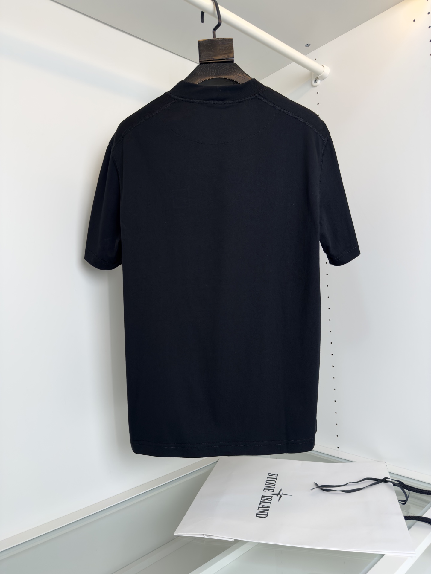 Stone Island Line: Durable Cotton, Military Classics, Timeless Fashion Fusion - 图片 2
