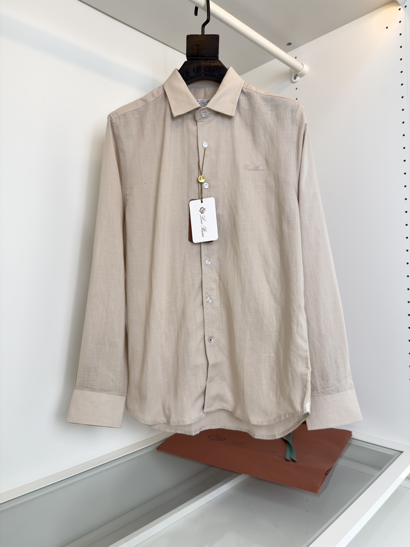 Lor*o Pi*na Linen Blend Shirt - Breathable, Comfortable, and Stylish 2 i1753781615122 311 0 0