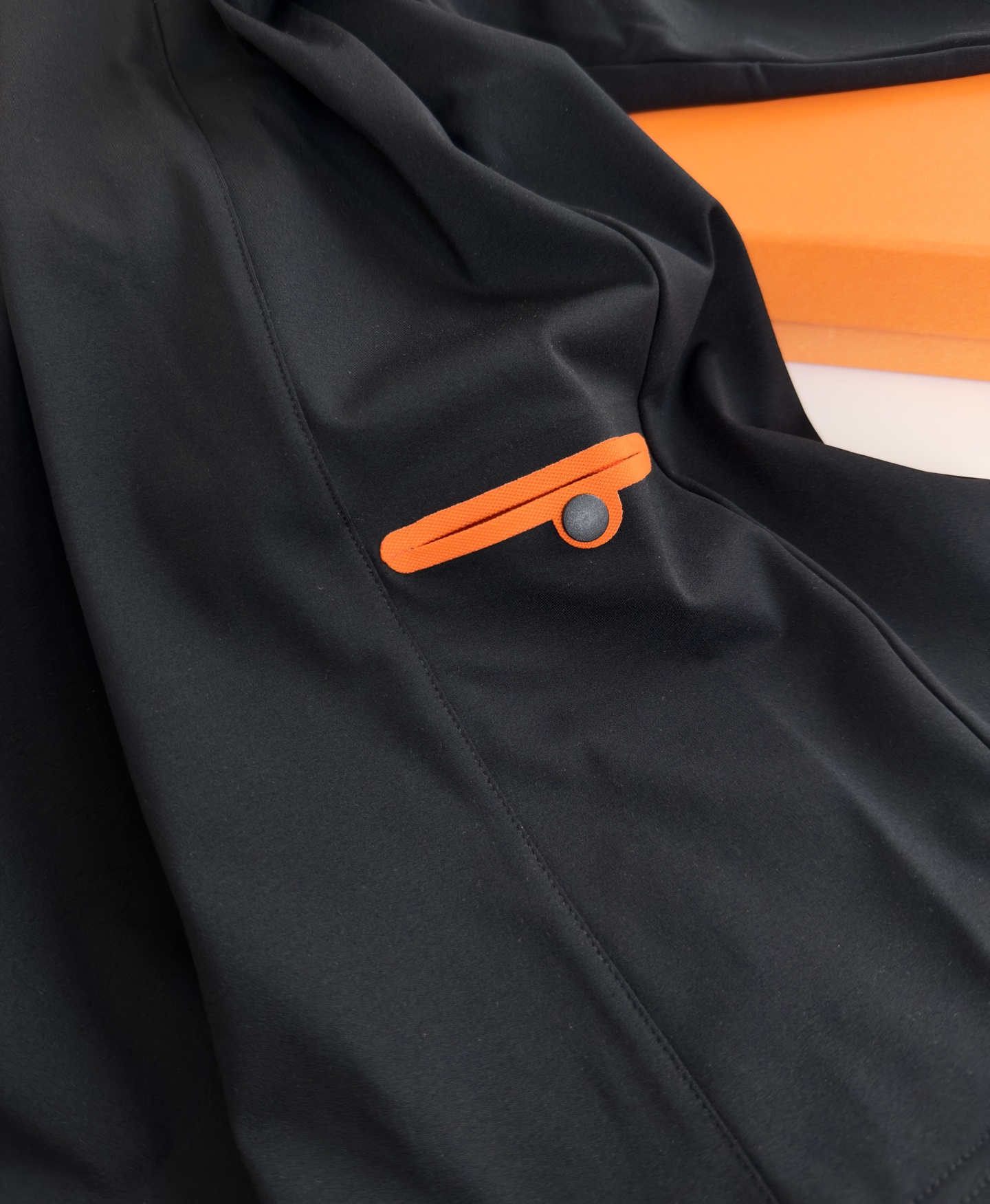 “Japanese Men’s Winter Coat Design Trends 2021: Functional, Stylish, and Comfortable” - 图片 7