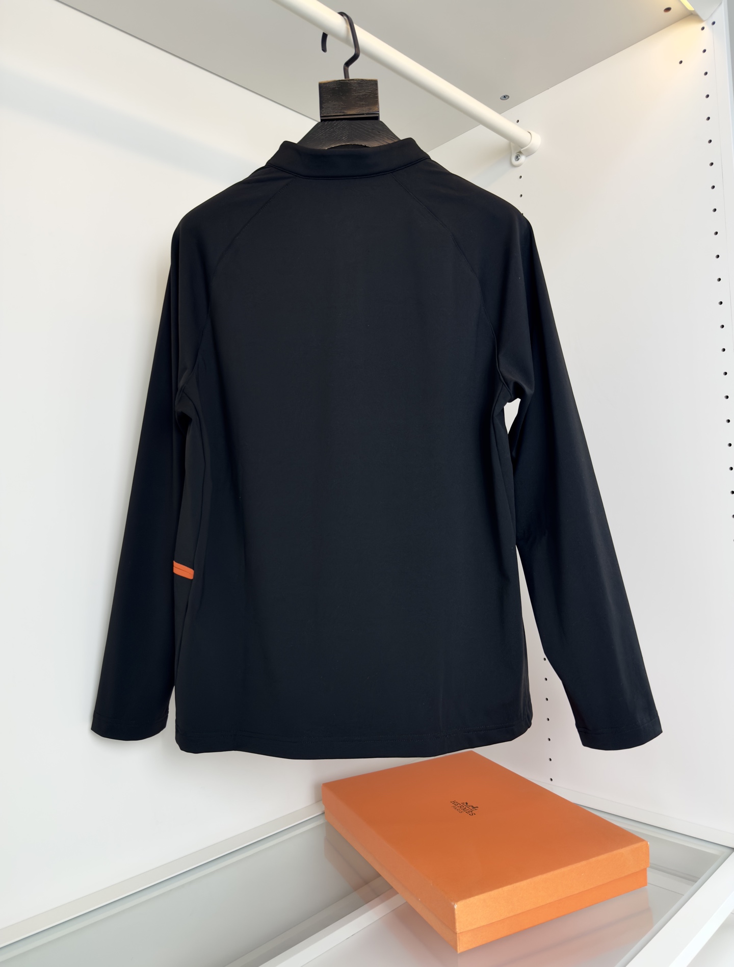 “Japanese Men’s Winter Coat Design Trends 2021: Functional, Stylish, and Comfortable” - 图片 2