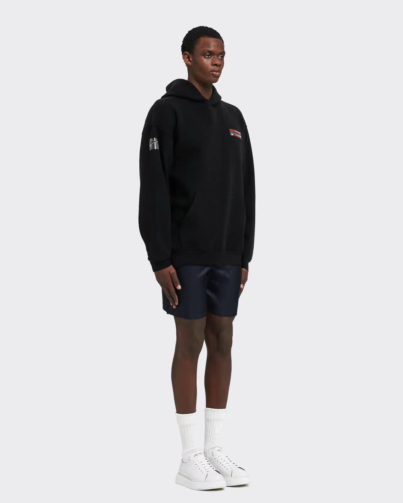 Prada Black Cotton Blend Logo Patch Hoodie Sweatshirt Pullover 3 i1754654249955 4427 0 1