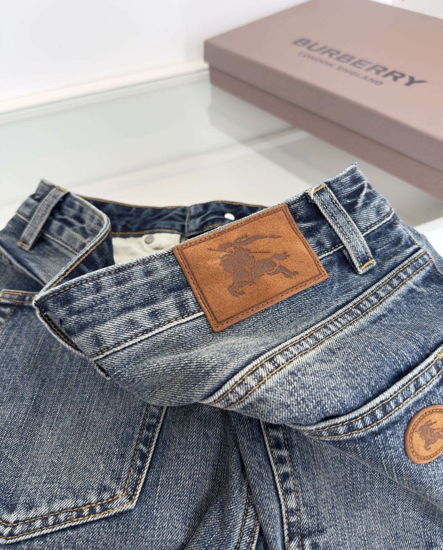 “2025AW Burbari T-Shirts: Perfect, Right, and Ideal for You!” - 图片 8