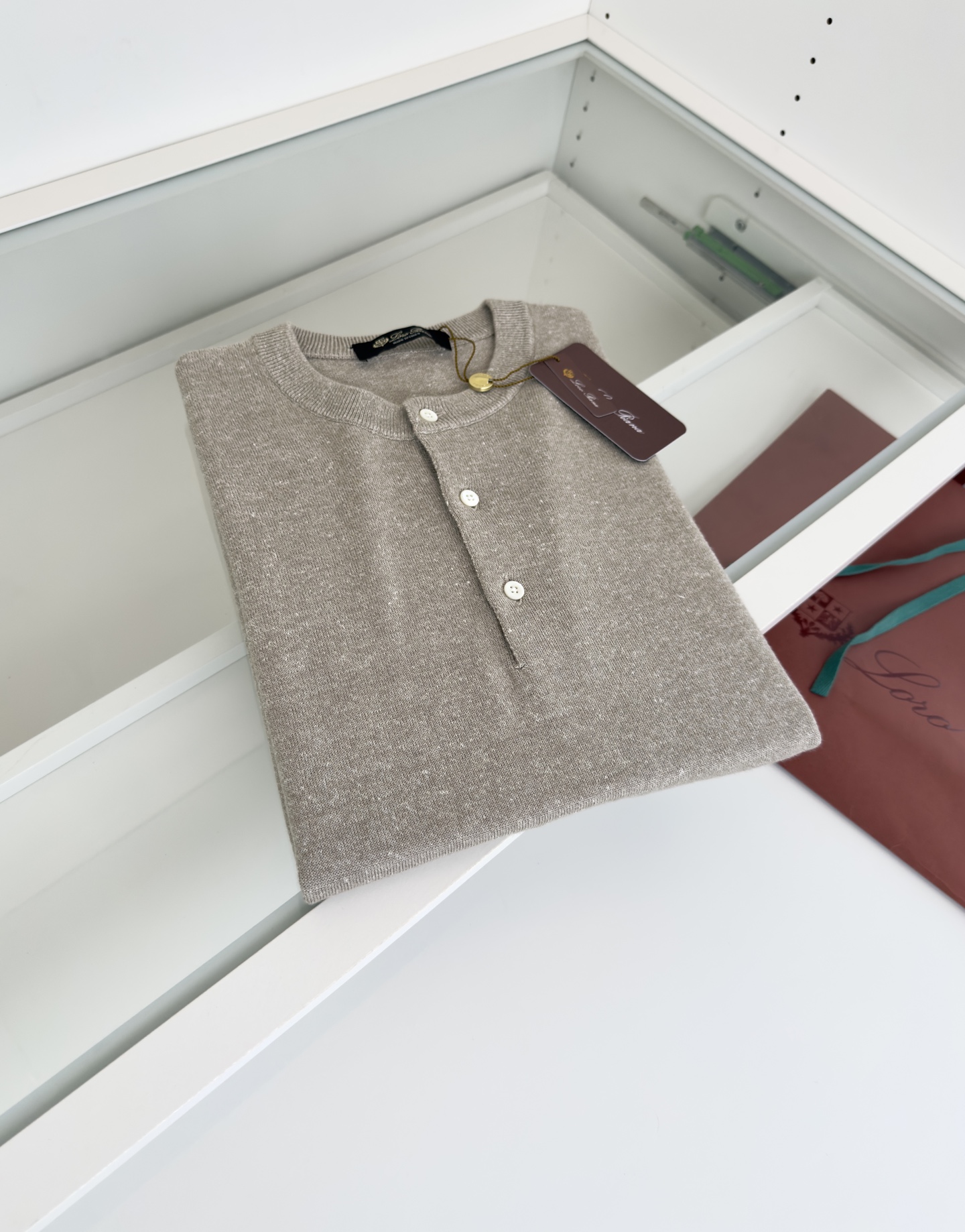 “1839 Royal Club of Henry’s Town: Birth and Fashion Evolution” - 图片 9