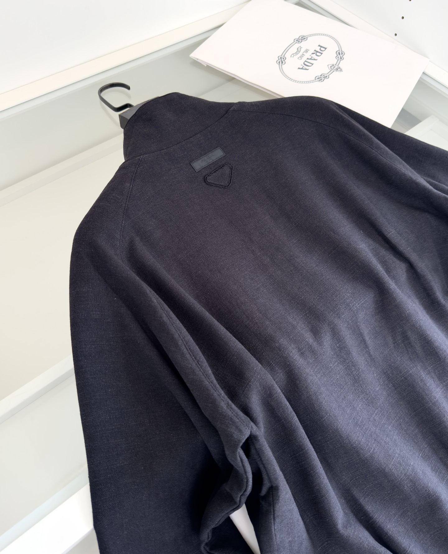 “P960 Prada Pupta 2025 New Edition Bag Review: Features and Design Analysis” - 图片 9