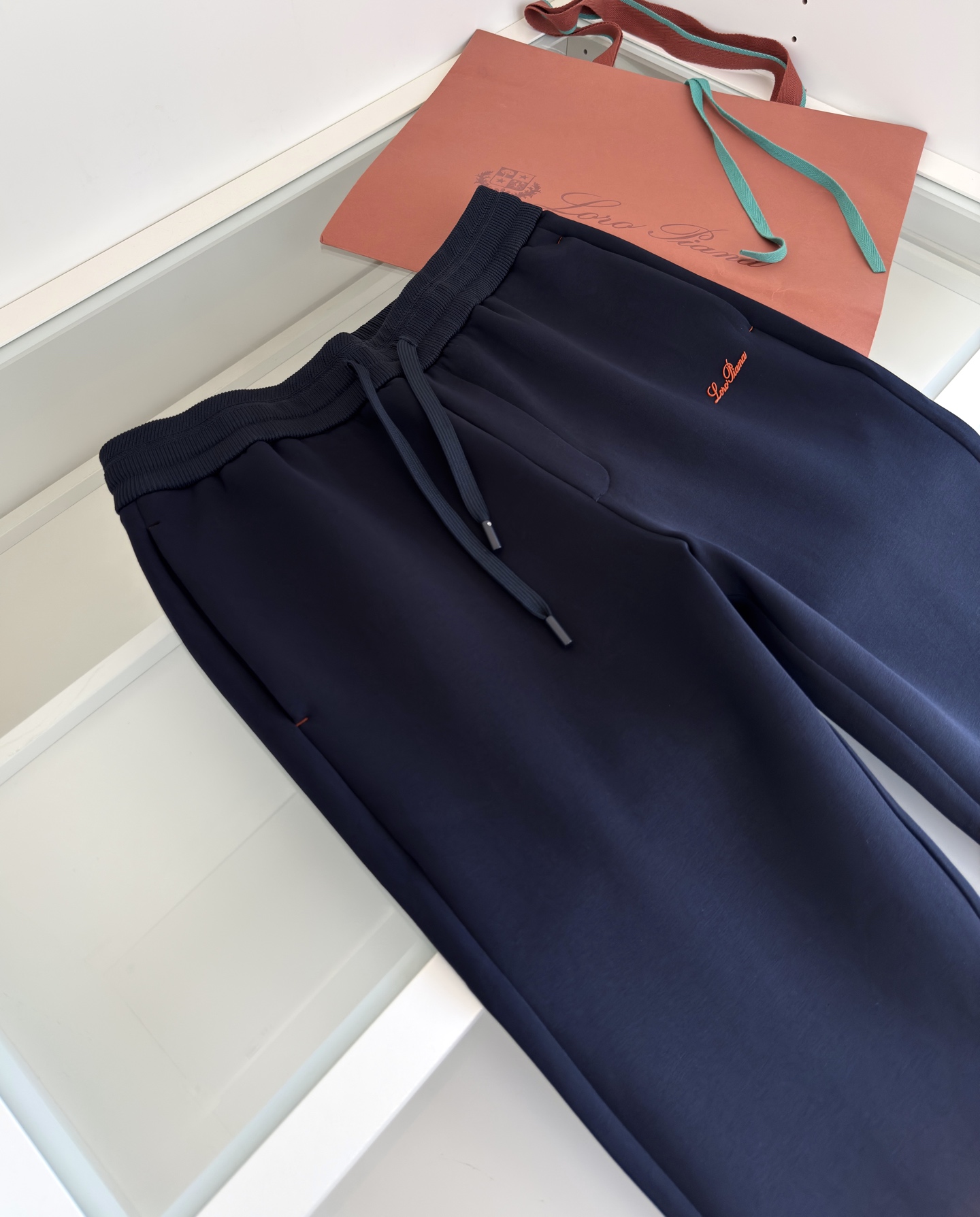 裤子 Lo*ro Pi*na诺 u翩雅 （可搭配套装）都市休闲立领卫衣外套 年年经典款式 螺纹撞色 是今