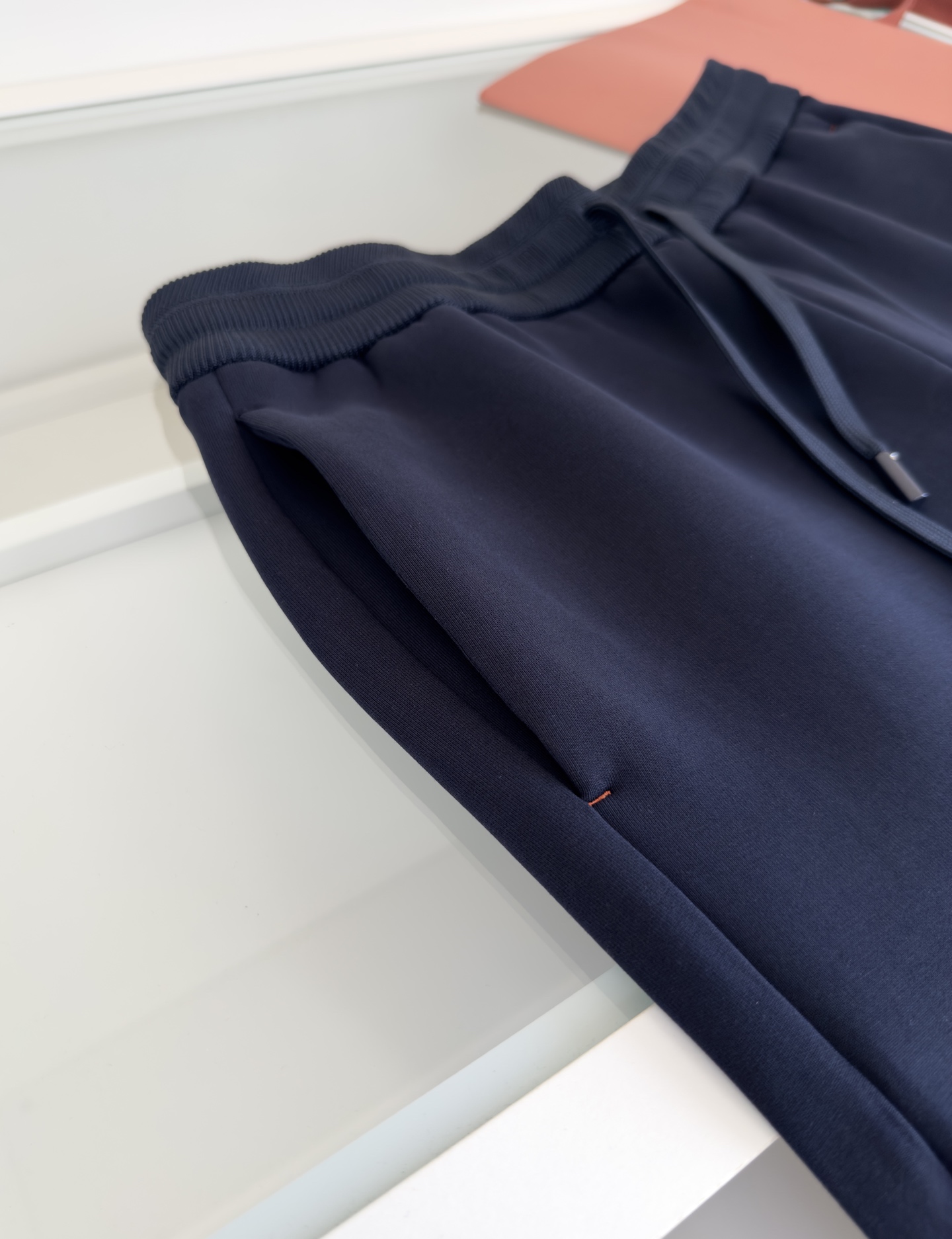 裤子 Lo*ro Pi*na诺 u翩雅 （可搭配套装）都市休闲立领卫衣外套 年年经典款式 螺纹撞色 是今