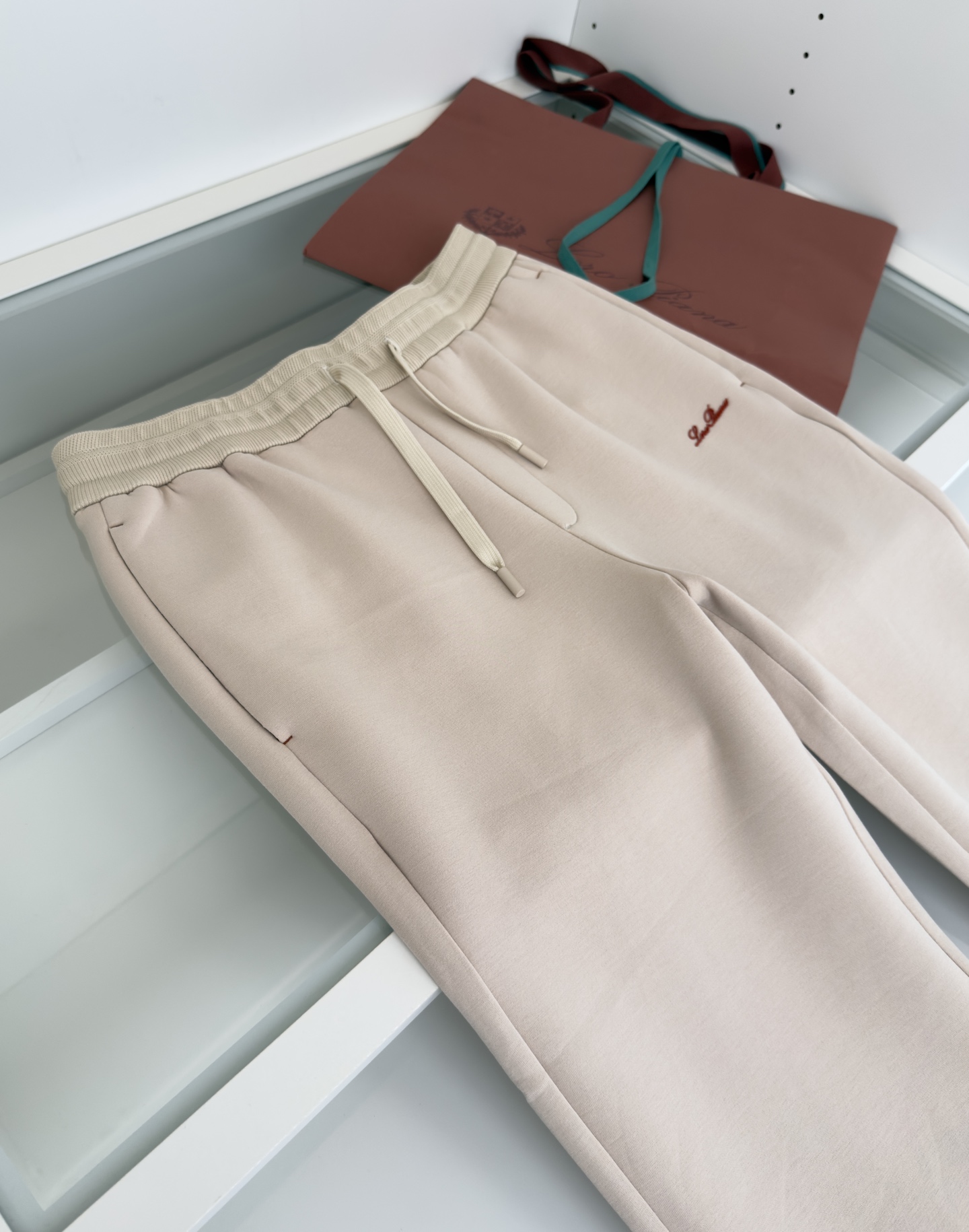 裤子 Lo*ro Pi*na诺 u翩雅 （可搭配套装）都市休闲立领卫衣外套 年年经典款式 螺纹撞色 是今