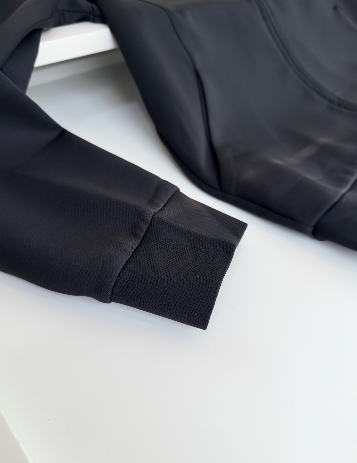 外套 ZE*NA杰*亚 2025秋冬 （可搭配套装）休闲运动连帽休闲套装 经典款 胸口标志点缀 结合 几