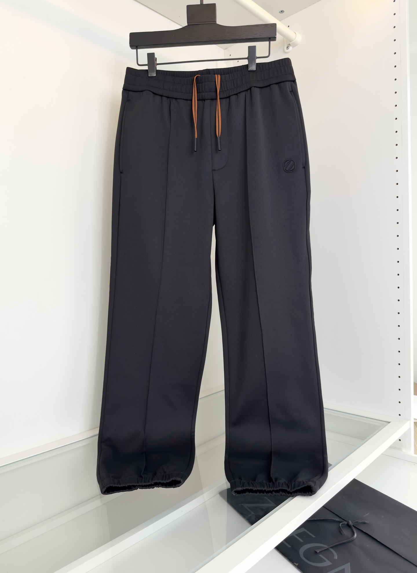 裤子 ZE*NA杰*亚 2025秋冬 （可搭配套装）休闲运动连帽休闲套装 经典款 胸口标志点缀 结合 几