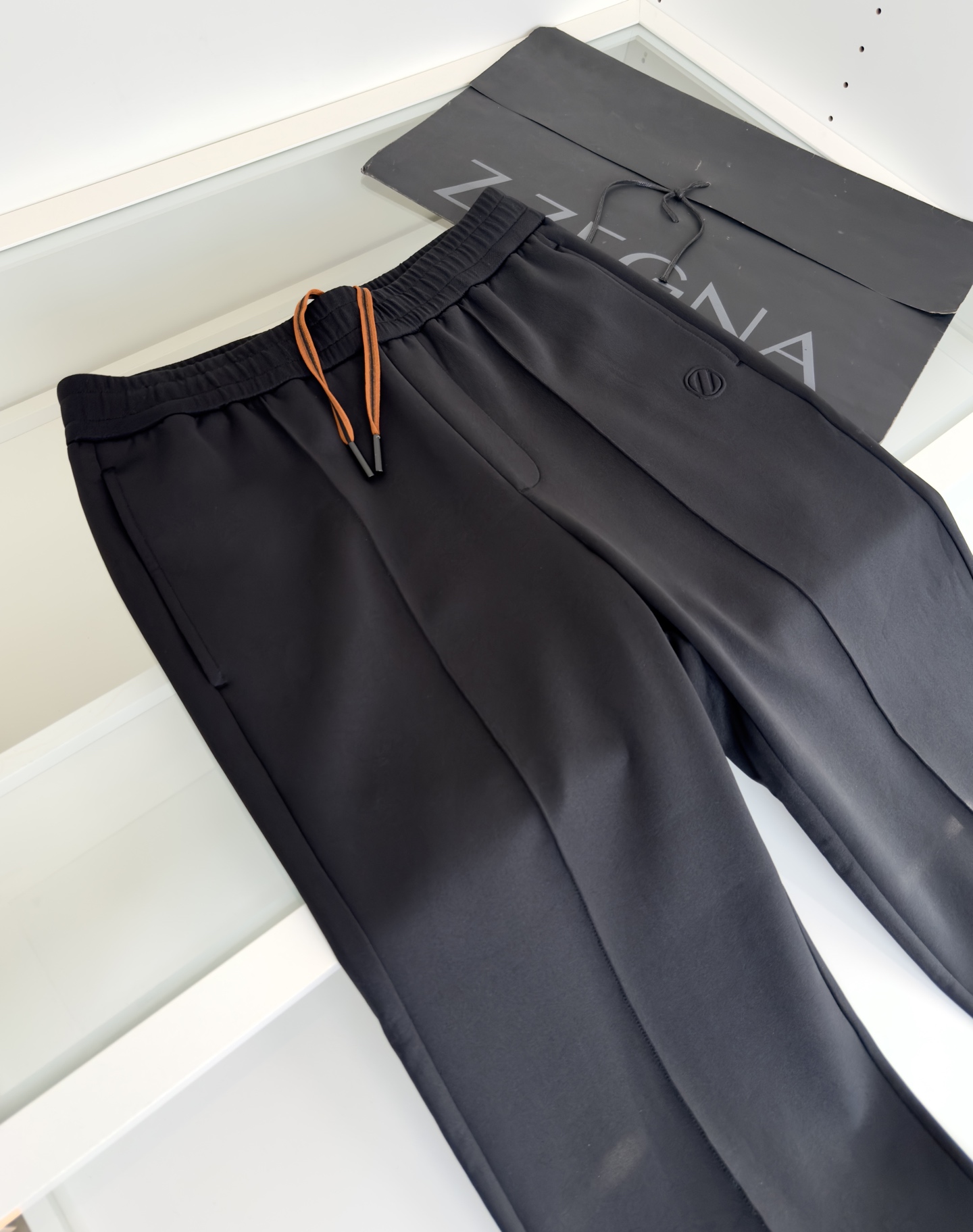 裤子 ZE*NA杰*亚 2025秋冬 （可搭配套装）休闲运动连帽休闲套装 经典款 胸口标志点缀 结合 几