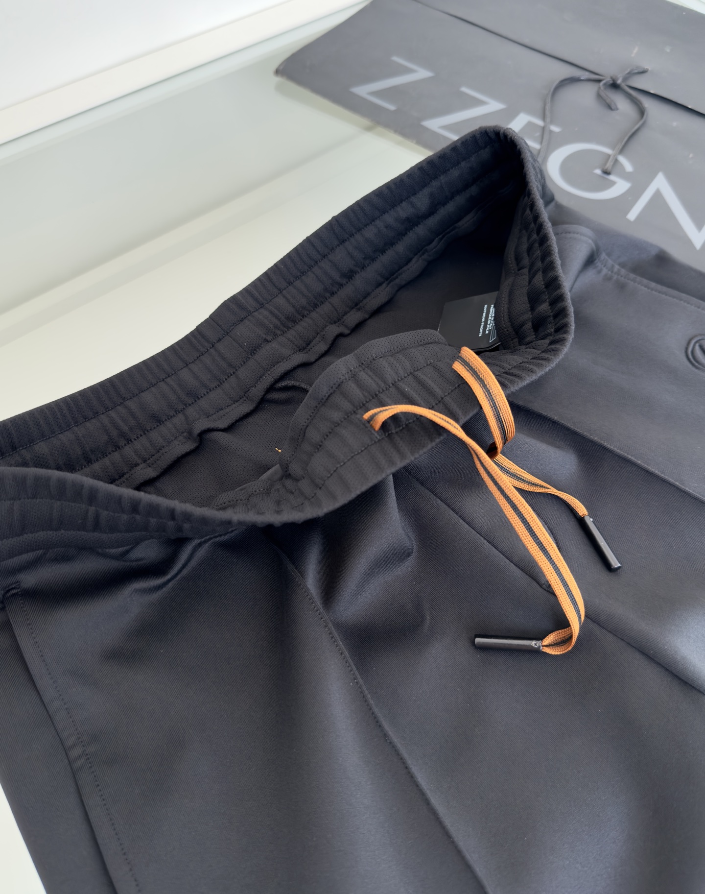 裤子 ZE*NA杰*亚 2025秋冬 （可搭配套装）休闲运动连帽休闲套装 经典款 胸口标志点缀 结合 几