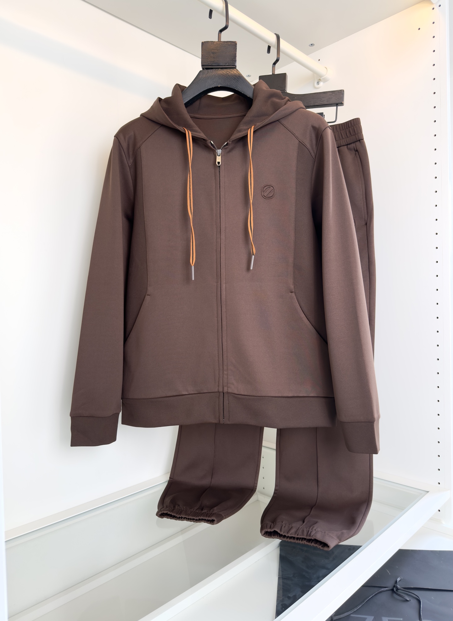 外套 ZE*NA杰*亚 2025秋冬 （可搭配套装）休闲运动连帽休闲套装 经典款 胸口标志点缀 结合 几