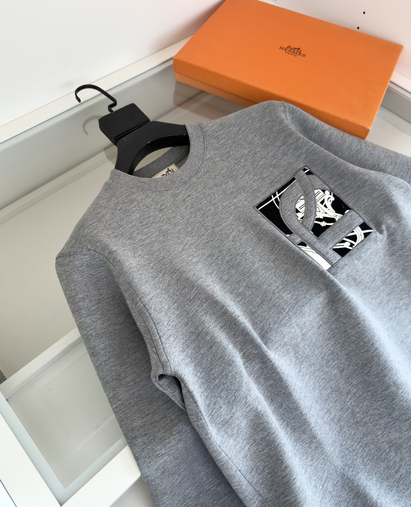 Hermès Men's Gray Cotton Sweatshirt with Embroidered Library Stamp Detail 4 i1757859555988 1358 0 2