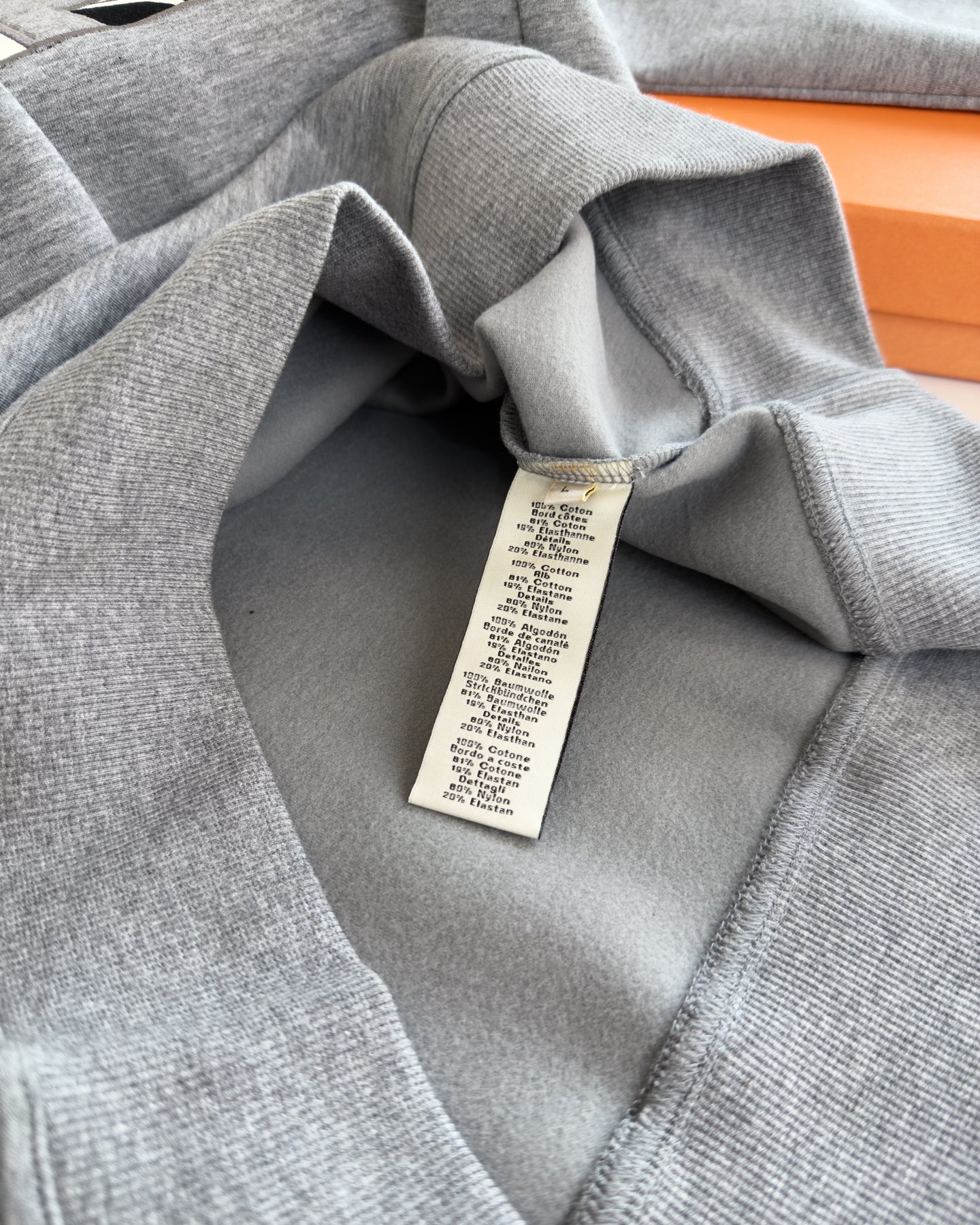 Hermès Men's Gray Cotton Sweatshirt with Embroidered Library Stamp Detail 8 i1757859556070 913 0 6