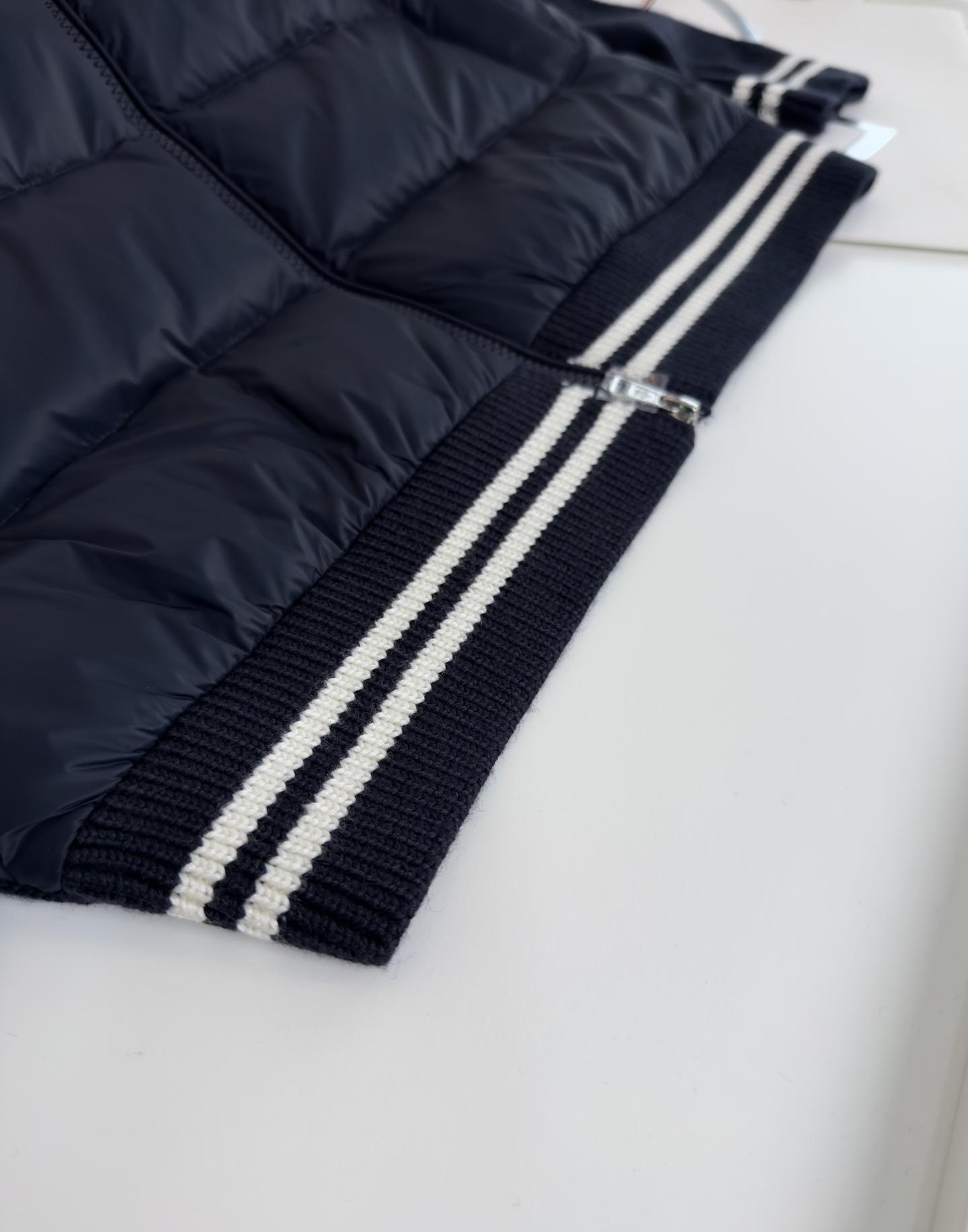 MONCLER Men's Wool-Panelled Down Jacket - Stylish and Warm Outerwear 8 i1757860383937 570 0 6