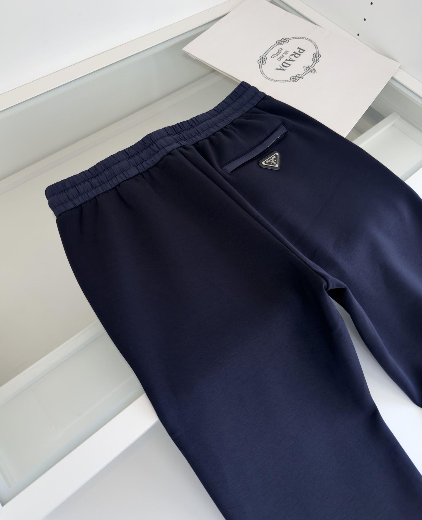 Prada Solid Color Casual Pants Elastic Waist Straight-Leg Trousers for Women 7 i1759076017561 5627 0 5
