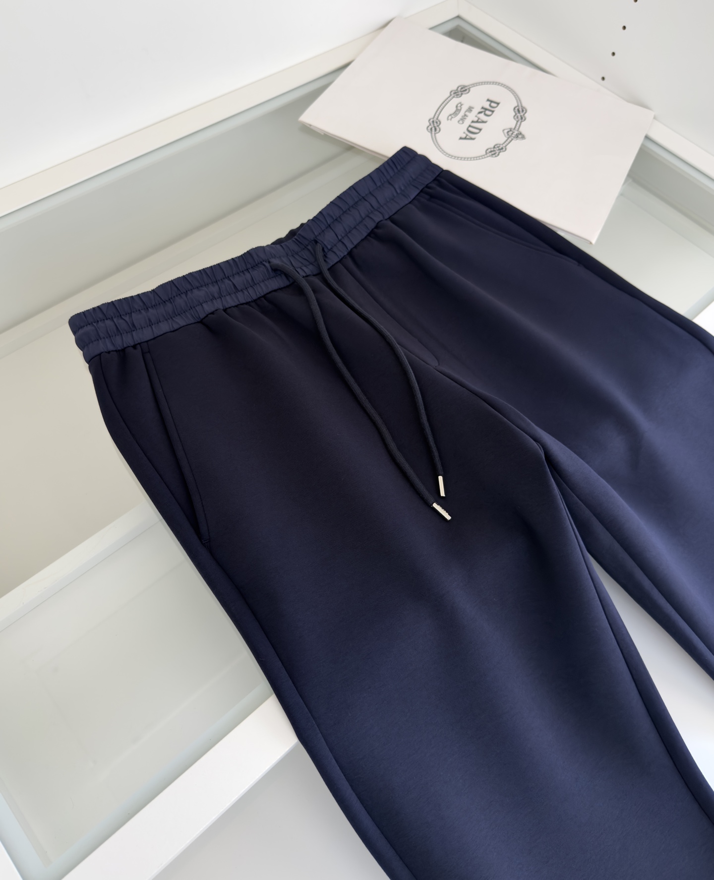 Prada Solid Color Casual Pants Elastic Waist Straight-Leg Trousers for Women 3 i1759076017568 3412 0 1