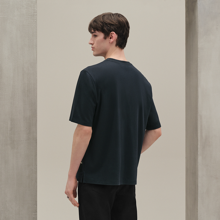 🌾官网模特上身效果如下！试穿172-148穿L码（宽松感）下单可参考尺码表H88668