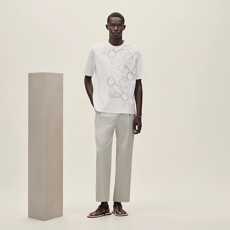 NO:743276,The model’s upper body effect is as follows. Size chart!  Try on 172-size L is suitable,Hermes-clothing,hermes,19860909模特上身效果如下 尺码表！ 试穿172-穿L码合适,爱马仕-服装,hermes,,Women's clothing