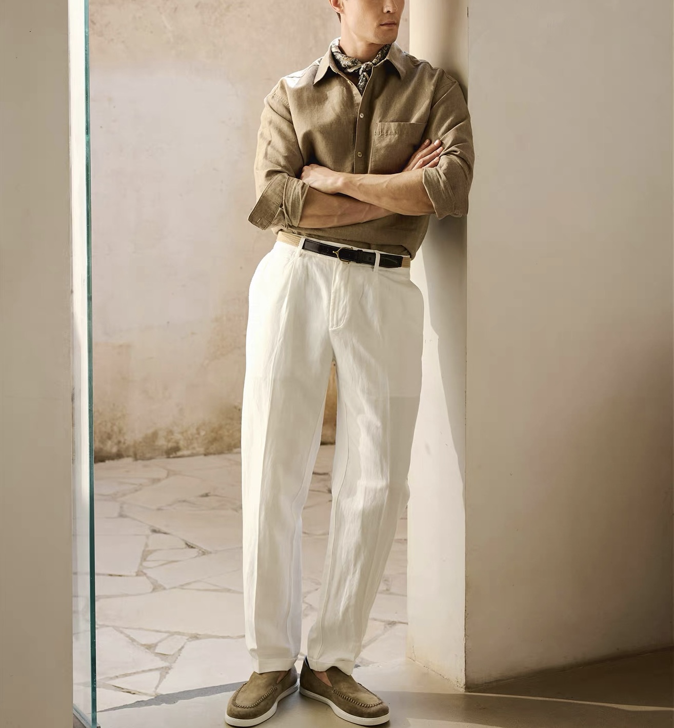 NO:785820,The model's upper body effect is as follows. Try on 172 - wear size L for loose fit. Please refer to the size chart when placing an order, men's clothing.19860909模特上身效果如下 试穿172-穿L码宽松 下单可参考尺码表,男装,,Women's clothing