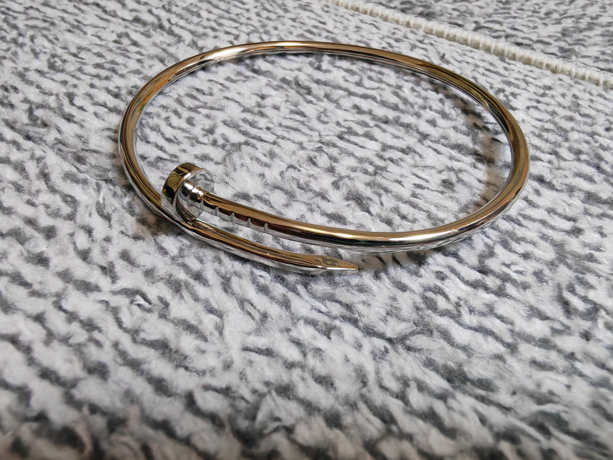 Cartier Juste un Clou 卡地亚