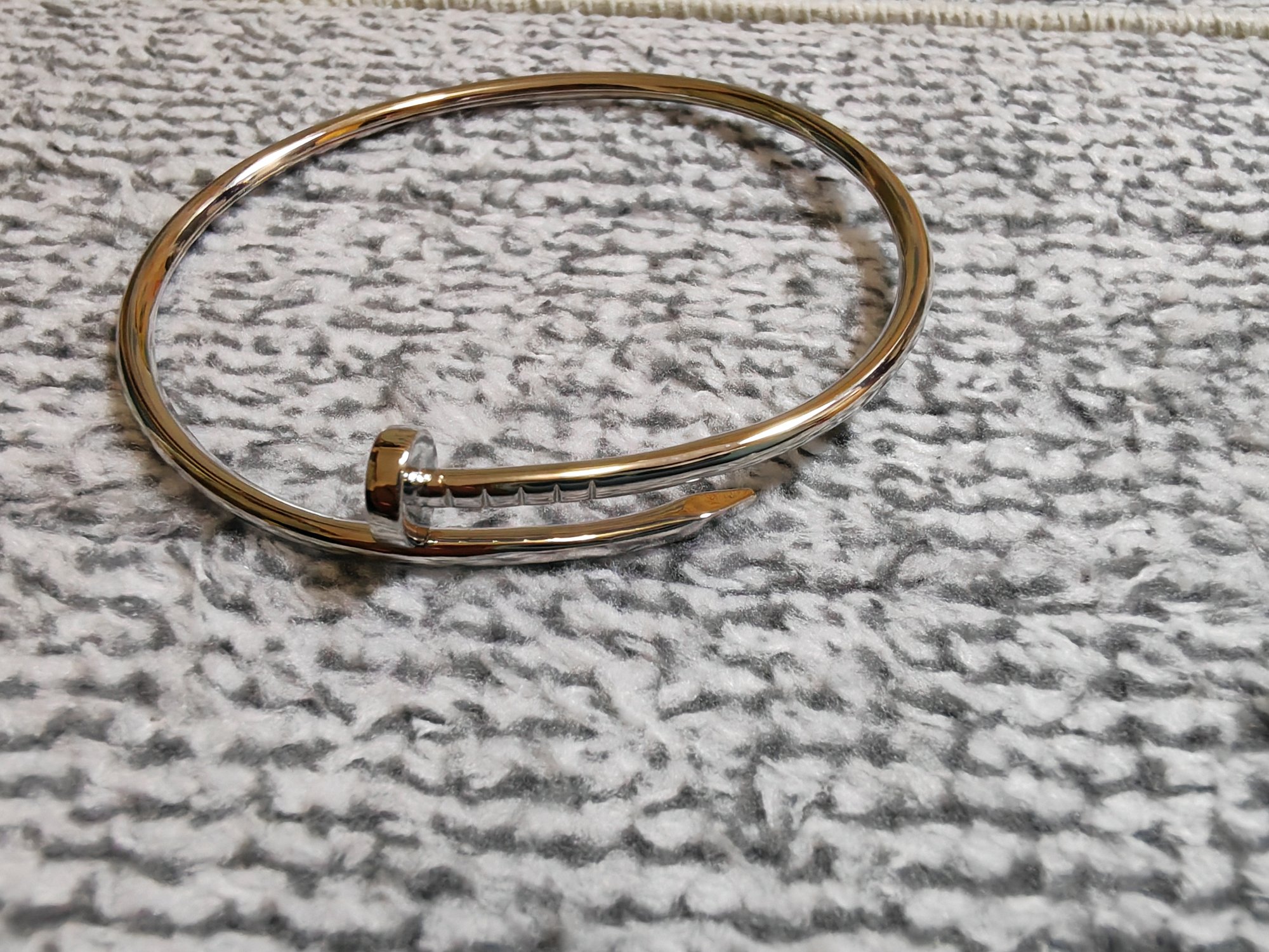 Cartier Juste un Clou 卡地亚
