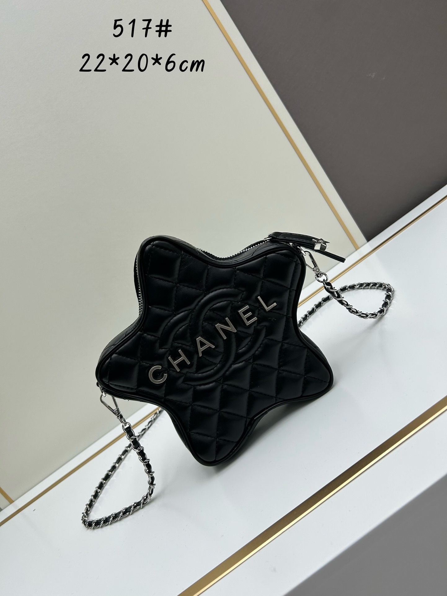 Chanel Crossbody & Shoulder Bags Gold