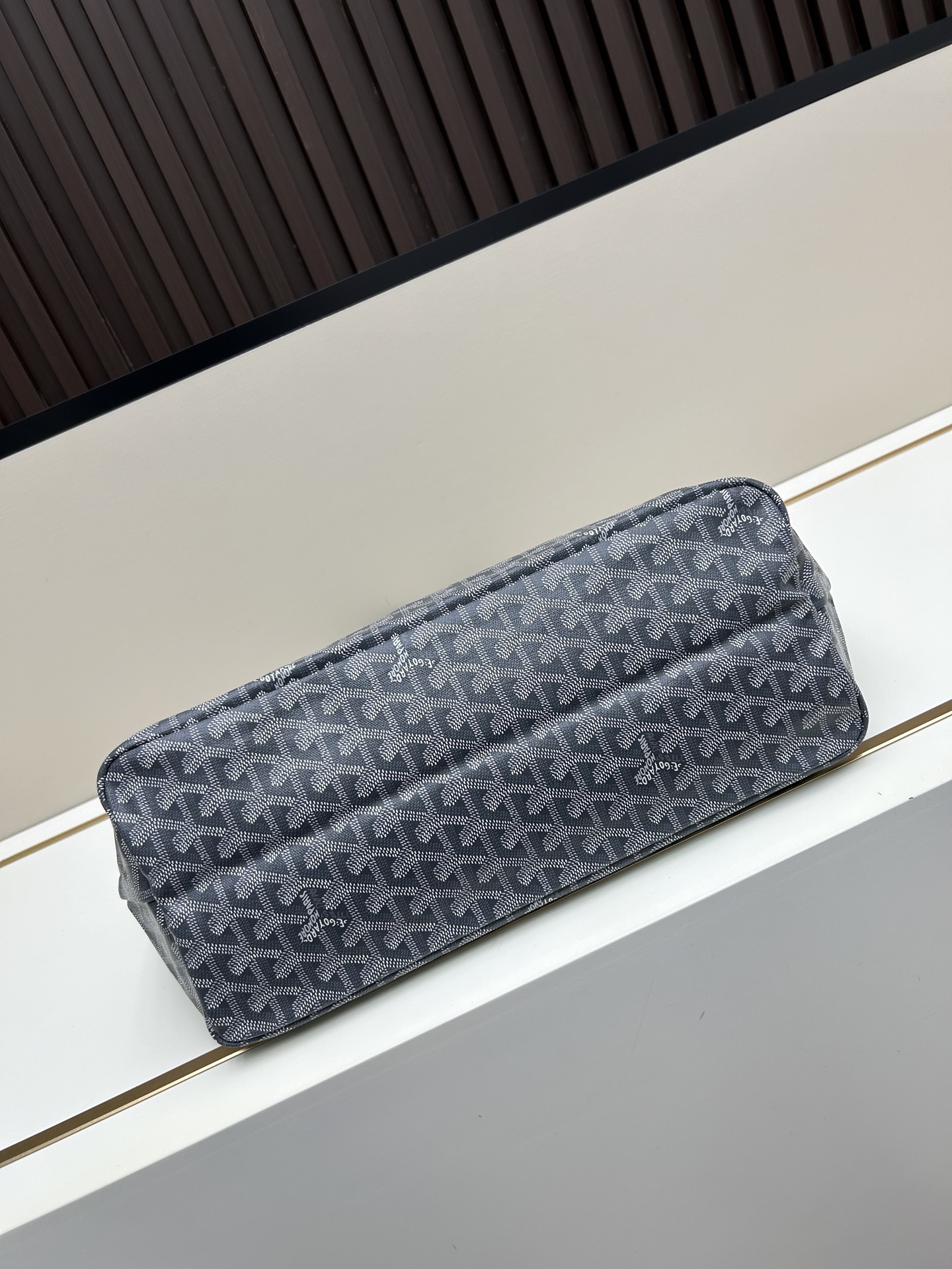 升级版中号goyard双面牛皮托特购物袋作为他们家最经典的tote双面款绝对又提升了一个level加了内