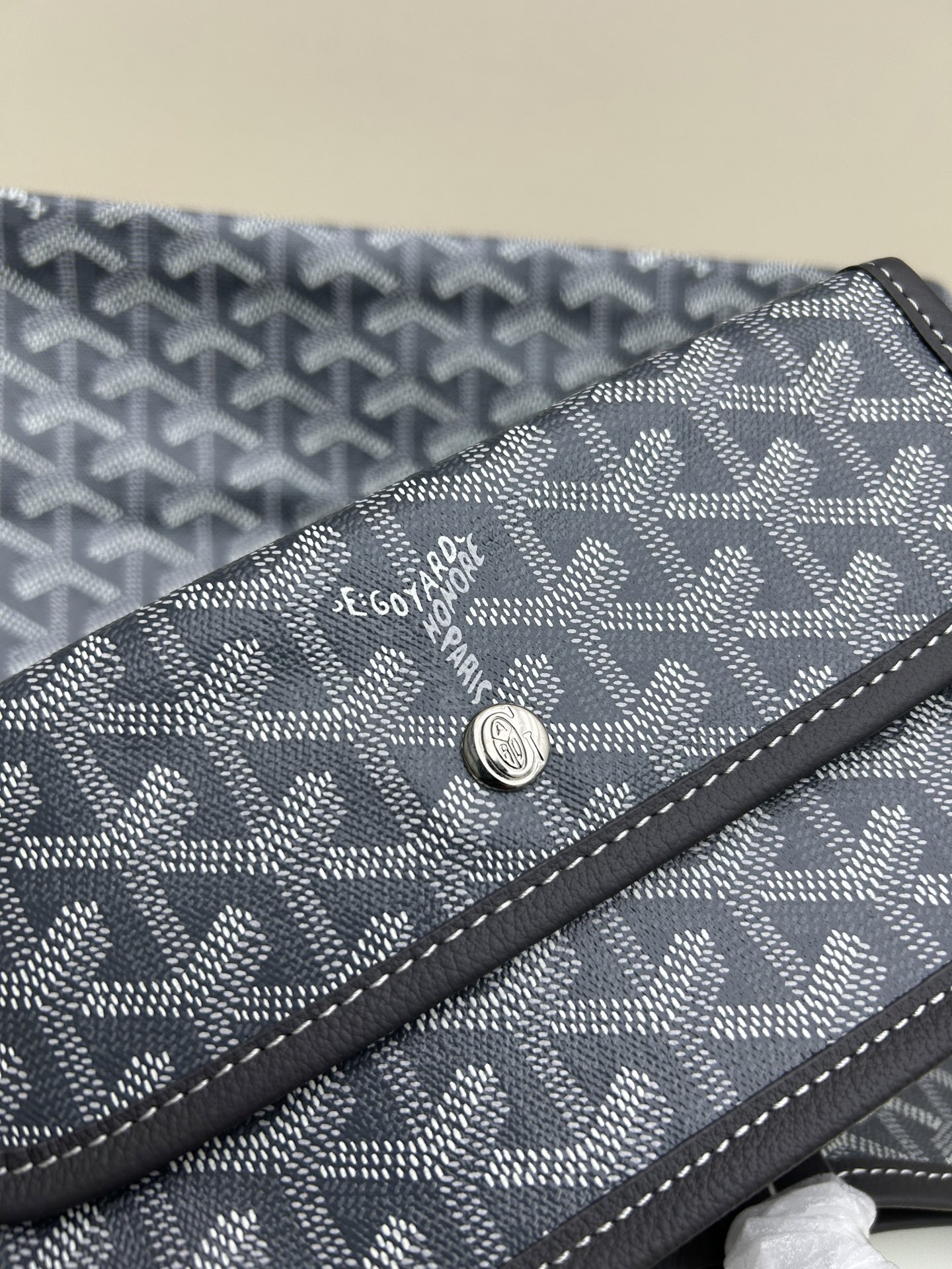升级版中号goyard双面牛皮托特购物袋作为他们家最经典的tote双面款绝对又提升了一个level加了内