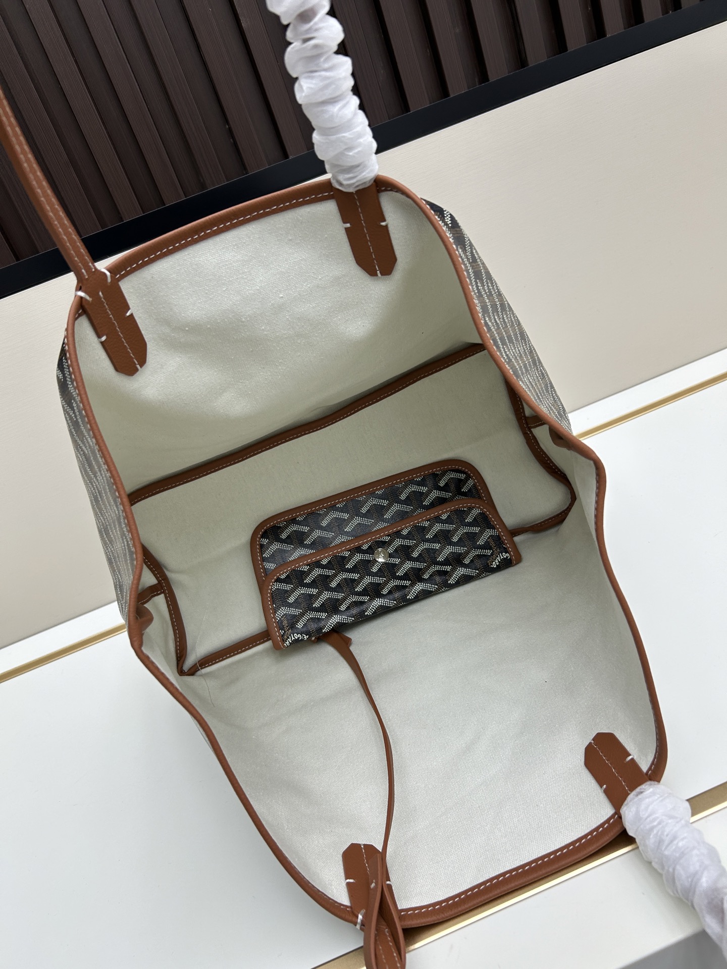 升级版中号goyard双面牛皮托特购物袋作为他们家最经典的tote双面款绝对又提升了一个level加了内