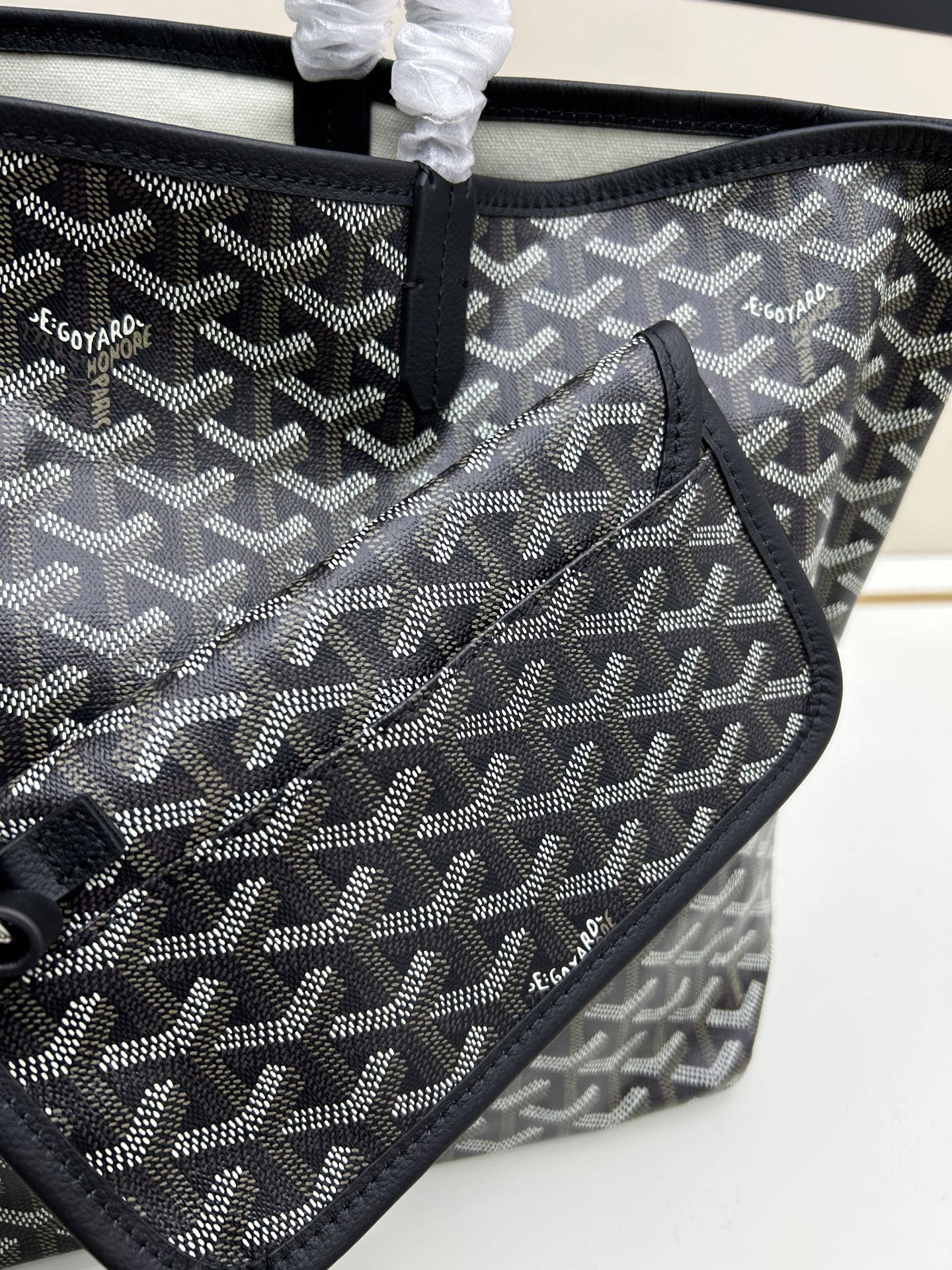 升级版中号goyard双面牛皮托特购物袋作为他们家最经典的tote双面款绝对又提升了一个level加了内