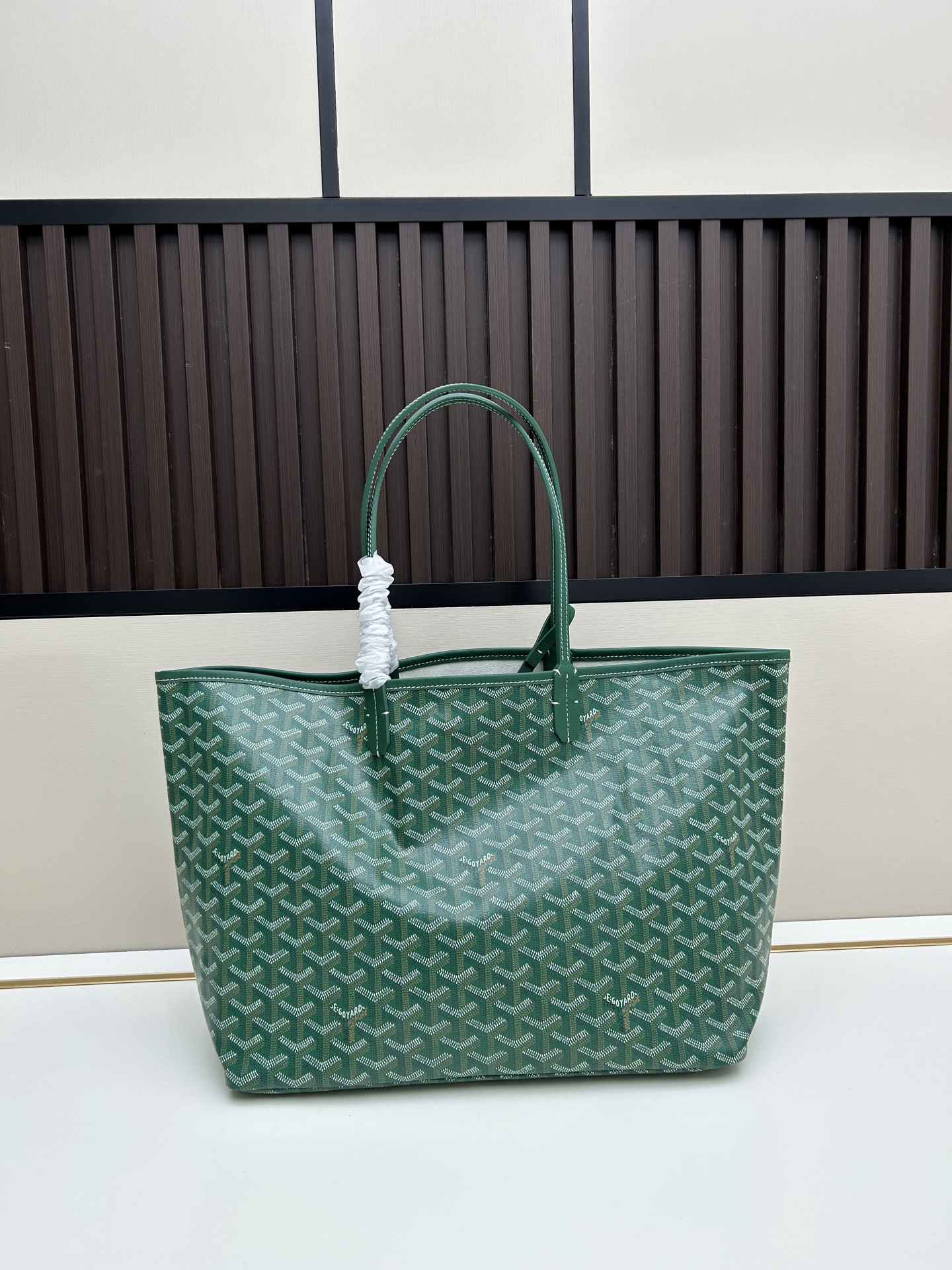 升级版中号goyard双面牛皮托特购物袋作为他们家最经典的tote双面款绝对又提升了一个level加了内