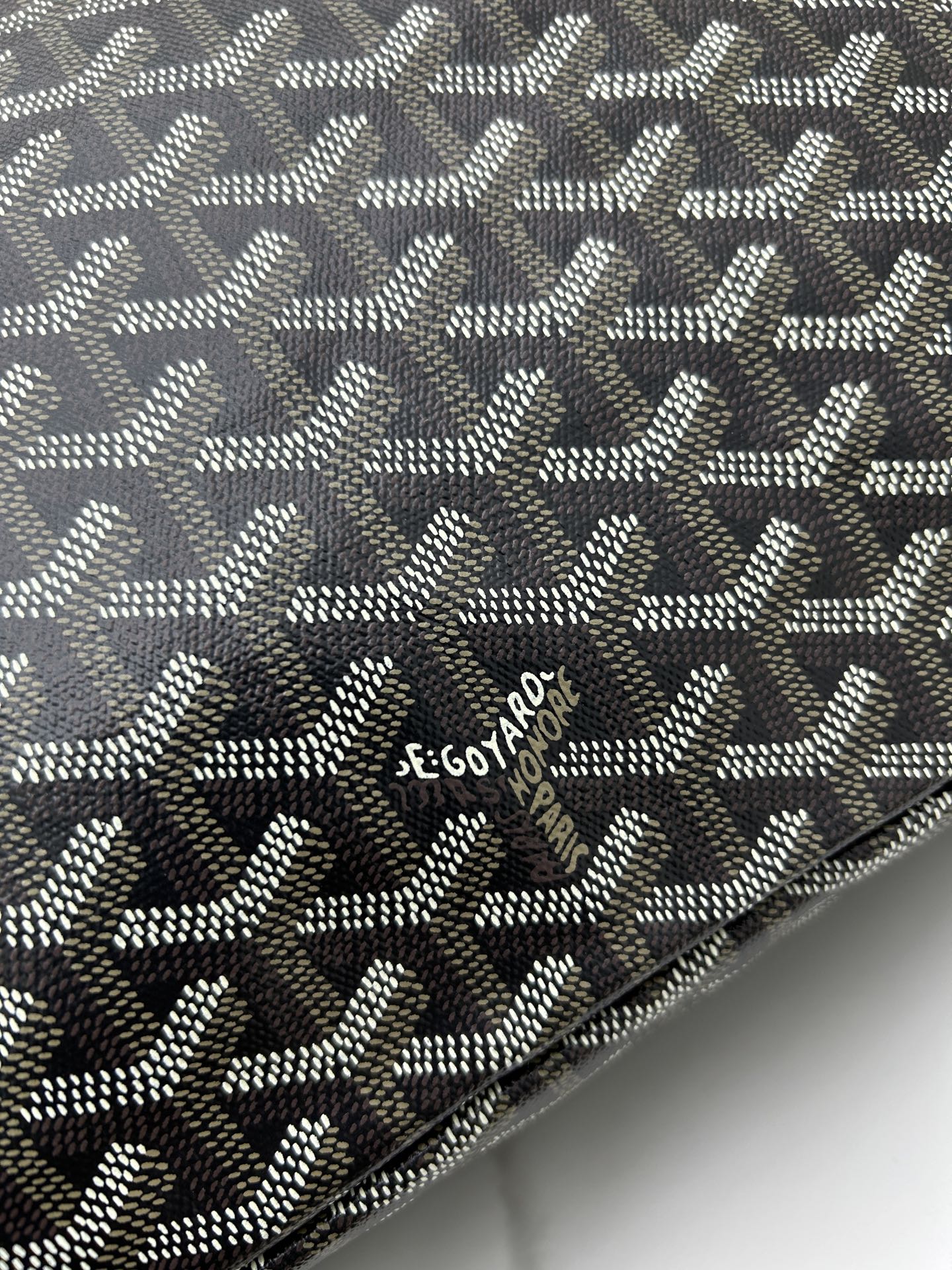 升级版goyard hobo拉链托特深蓝色🌑又有新款啦～而且是新爆款1w多买的zp回来开发goyard对