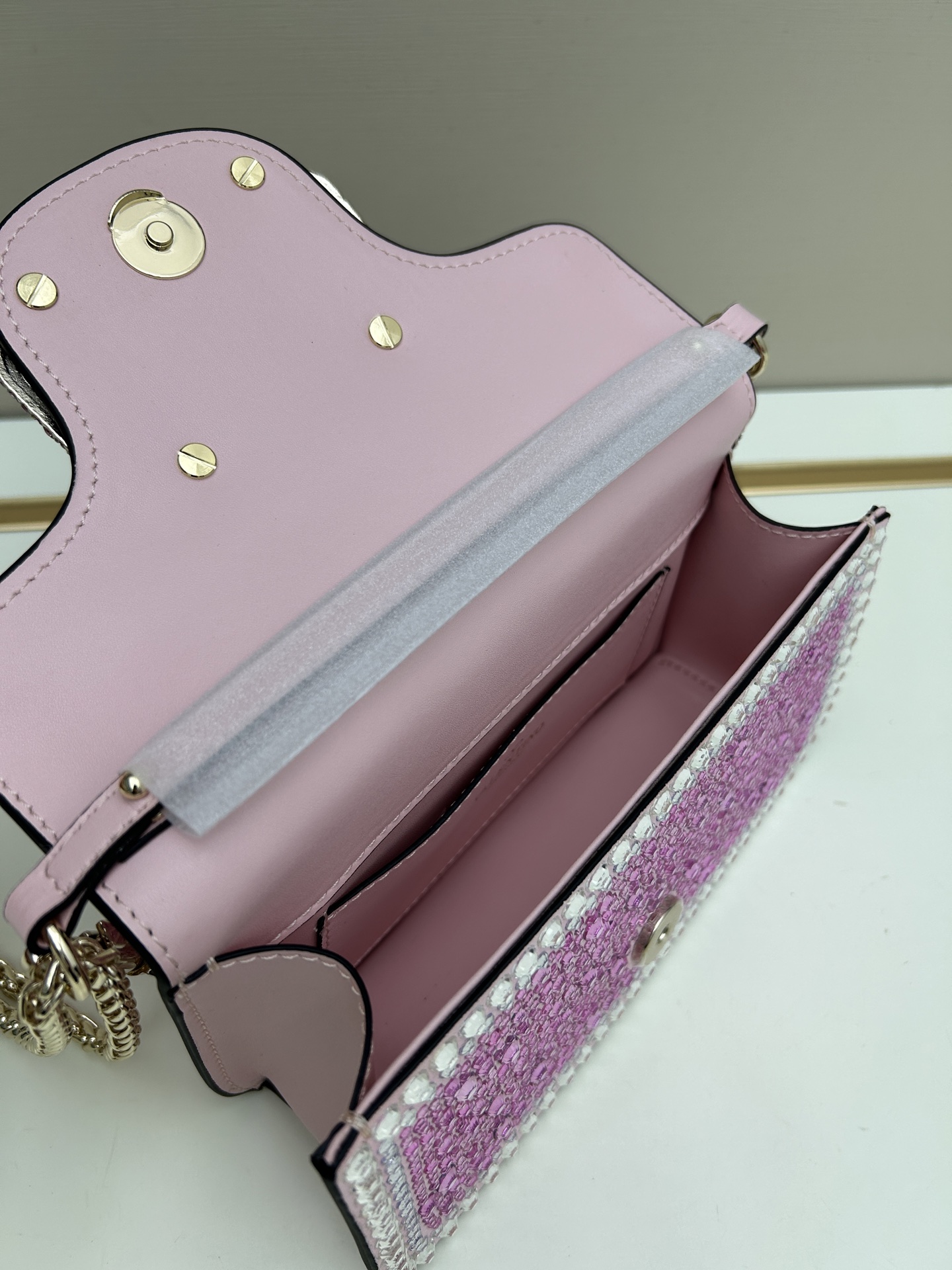 MINI LOCÒ仿水晶装饰手袋-VLogo Signature施华洛世奇®仿水晶装饰-配可拆卸提手和可