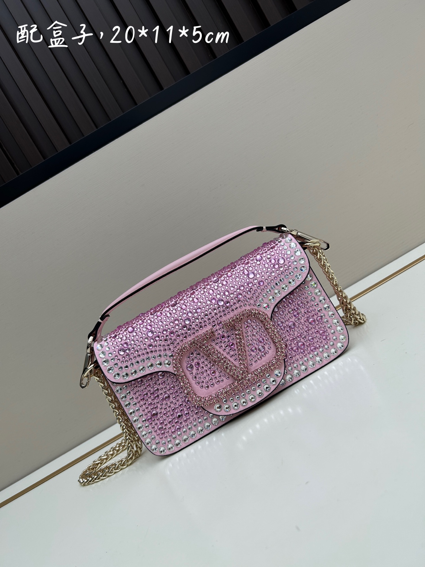 MINI LOCÒ仿水晶装饰手袋-VLogo Signature施华洛世奇®仿水晶装饰-配可拆卸提手和可