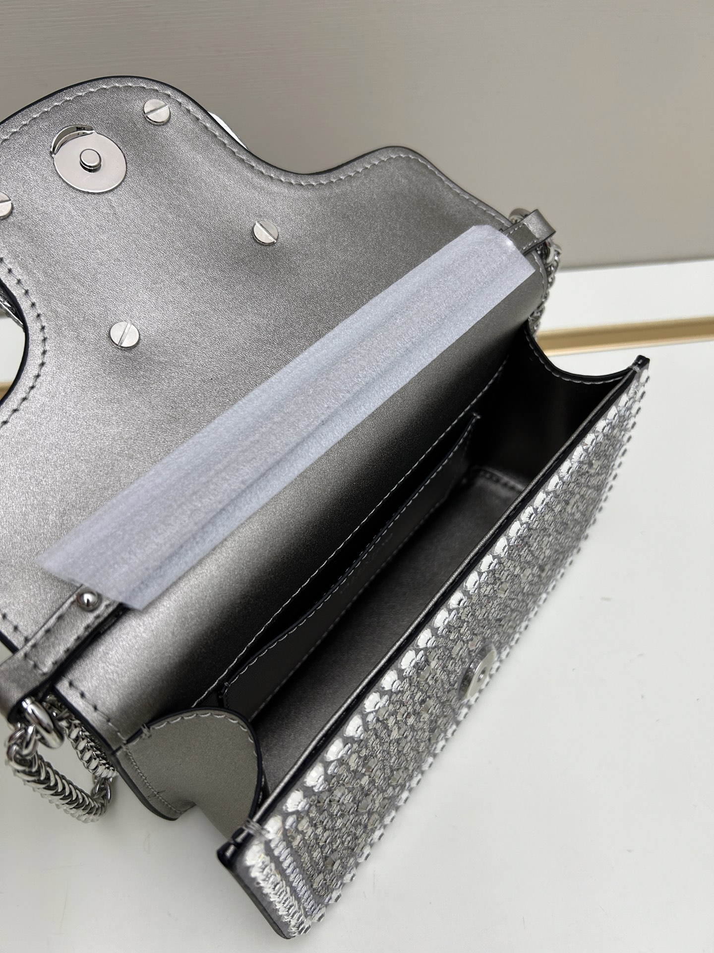 MINI LOCÒ仿水晶装饰手袋-VLogo Signature施华洛世奇®仿水晶装饰-配可拆卸提手和可