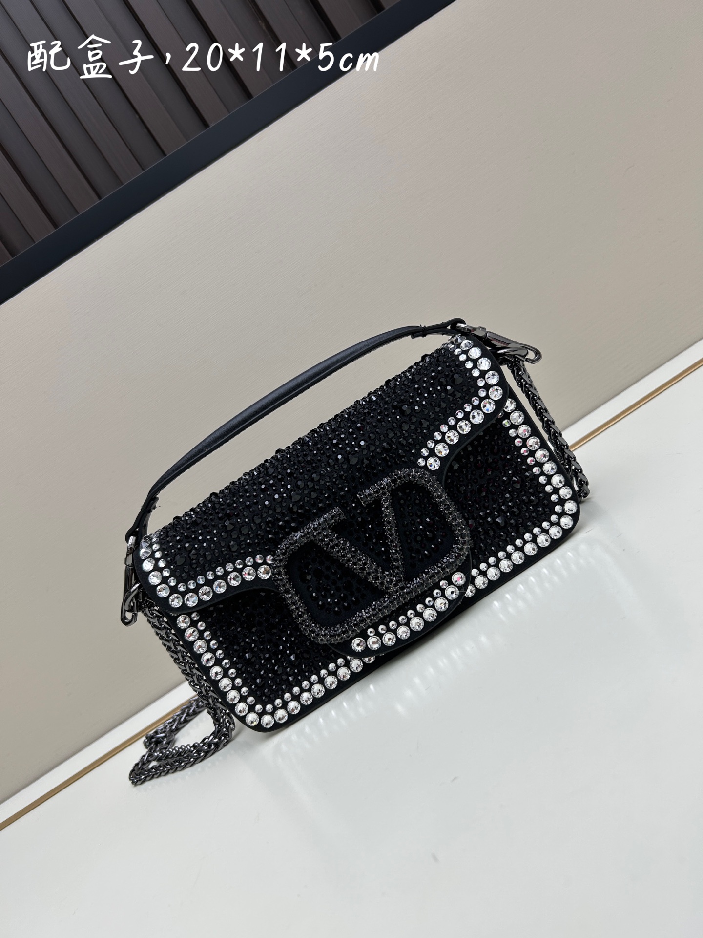 MINI LOCÒ仿水晶装饰手袋-VLogo Signature施华洛世奇®仿水晶装饰-配可拆卸提手和可