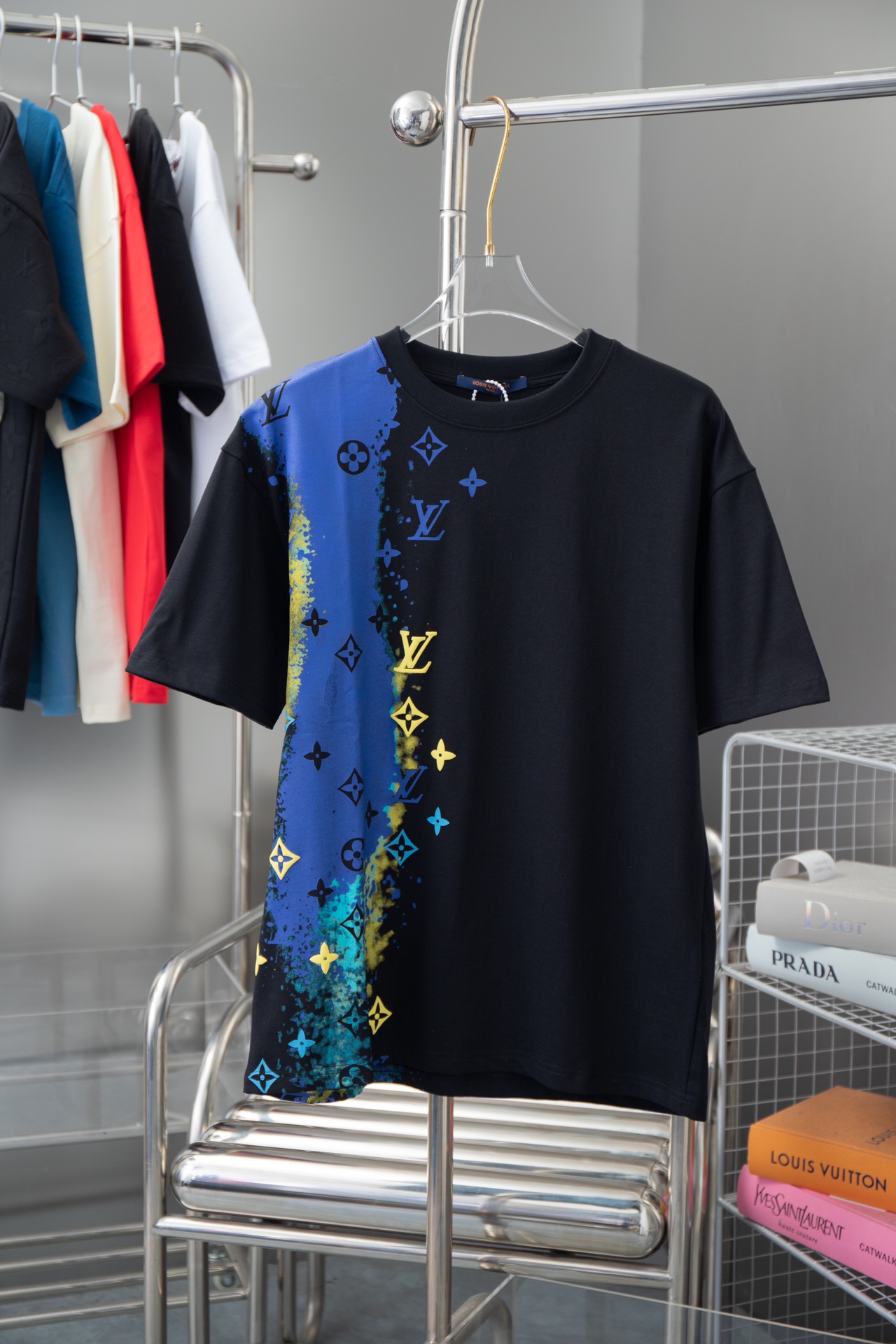 Top Quality Designer Replica
 Louis Vuitton High
 Clothing T-Shirt Doodle Printing Unisex Cotton Spring Collection Fashion Short Sleeve
