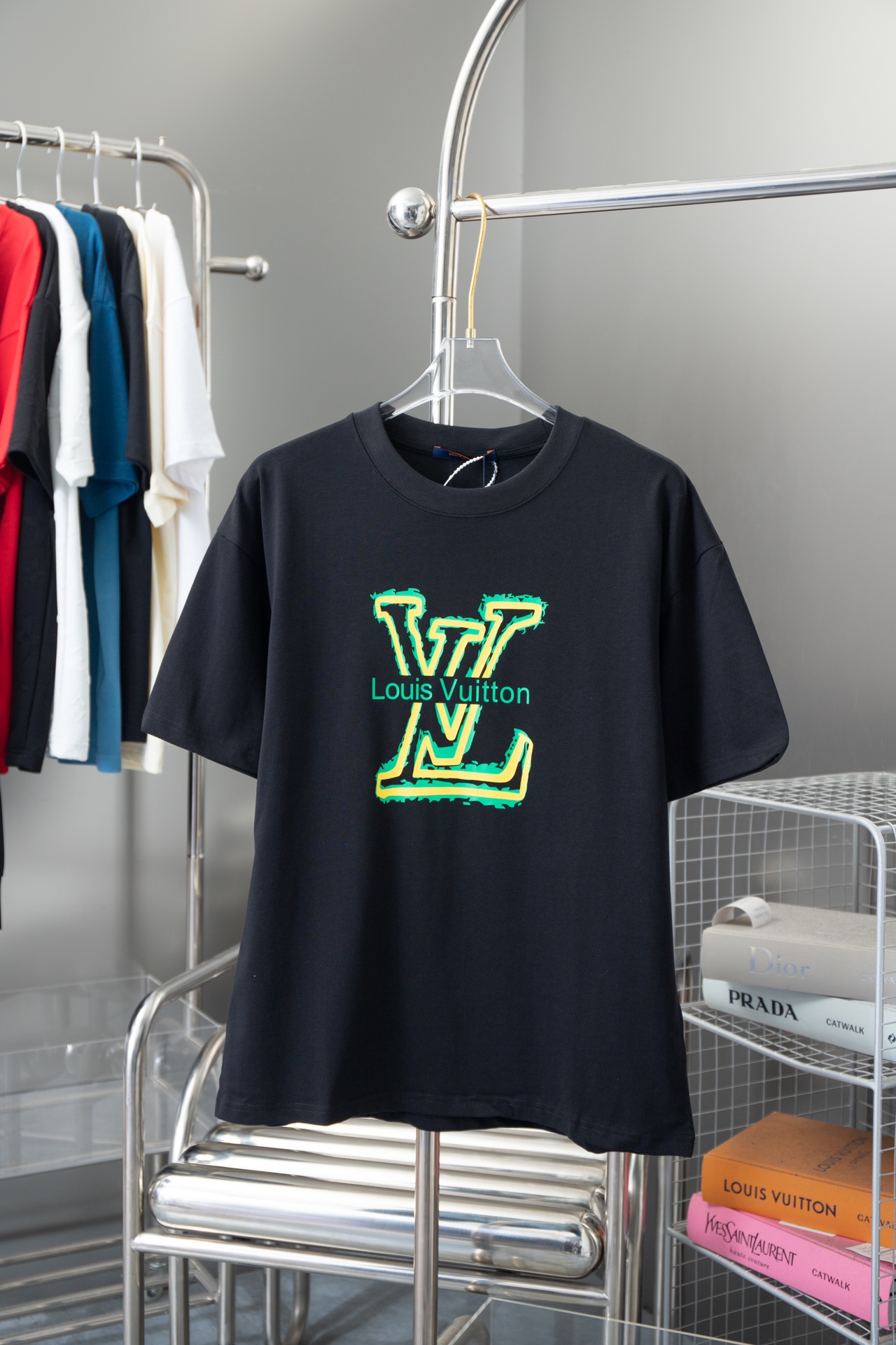 Louis Vuitton Ropa Camiseta Impresión Universal para hombres y mujeres Algodón Colección primavera Fashion Manga corta