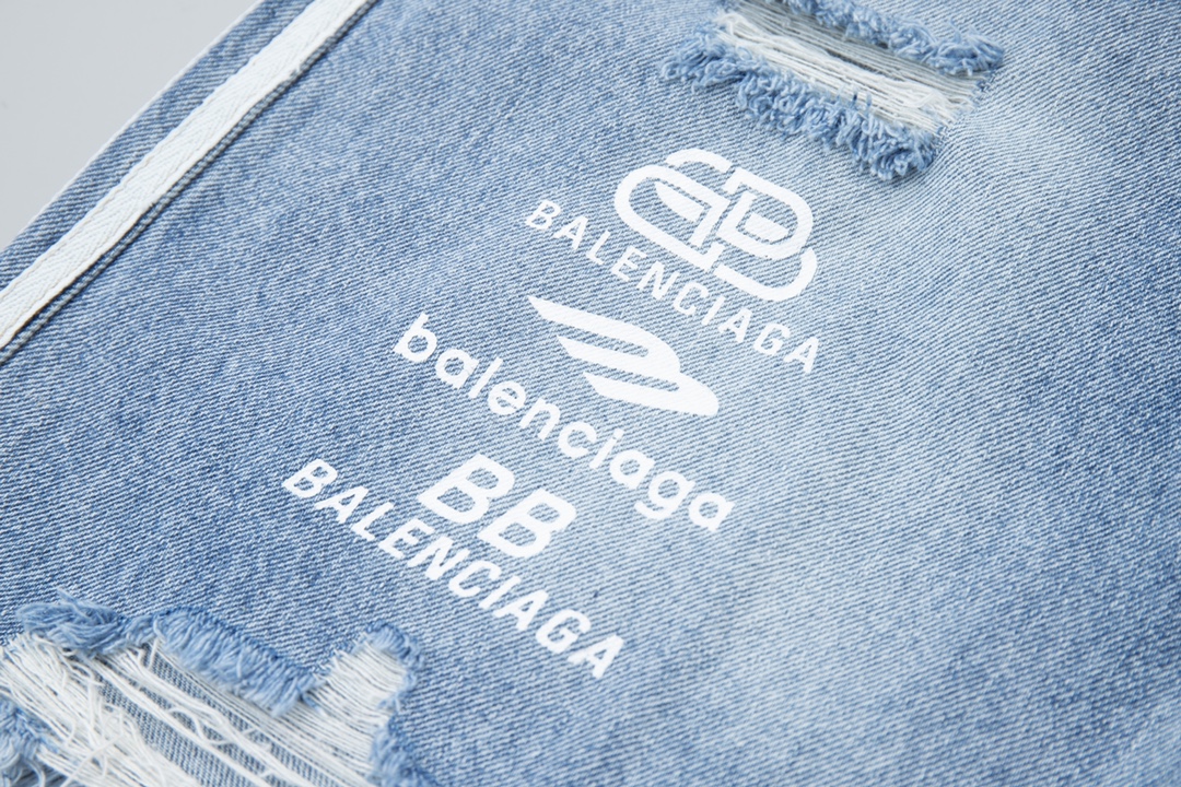 High-Quality Balenciaga Paris World 25SS Collapse 12 Hand-Positioned Grinding Techniques. - 图片 5