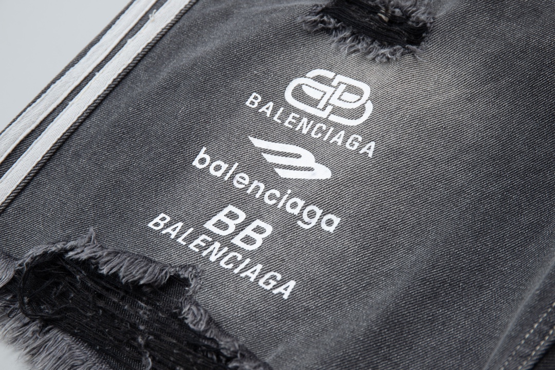 High-Quality Balenciaga Paris World 25SS Hand-Positioned Grinding Techniques Summary - 图片 4
