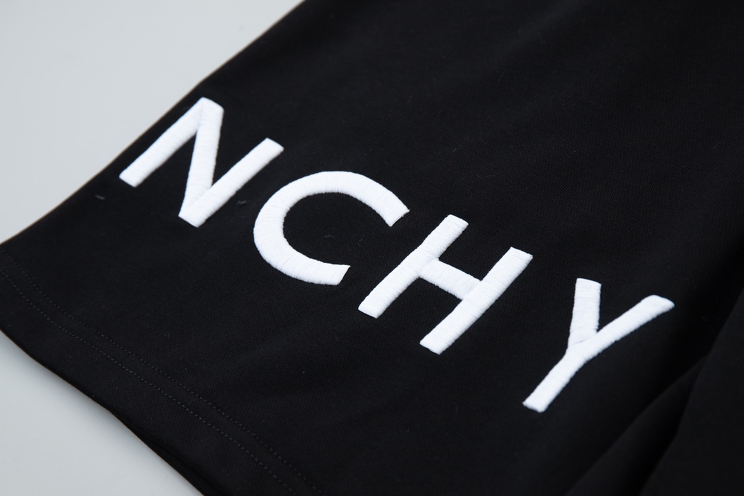 GIVENCHY FW21 Logo Embroidered Curtains & Shorts in High-Quality Fabric – Sizes S-XL - 图片 6