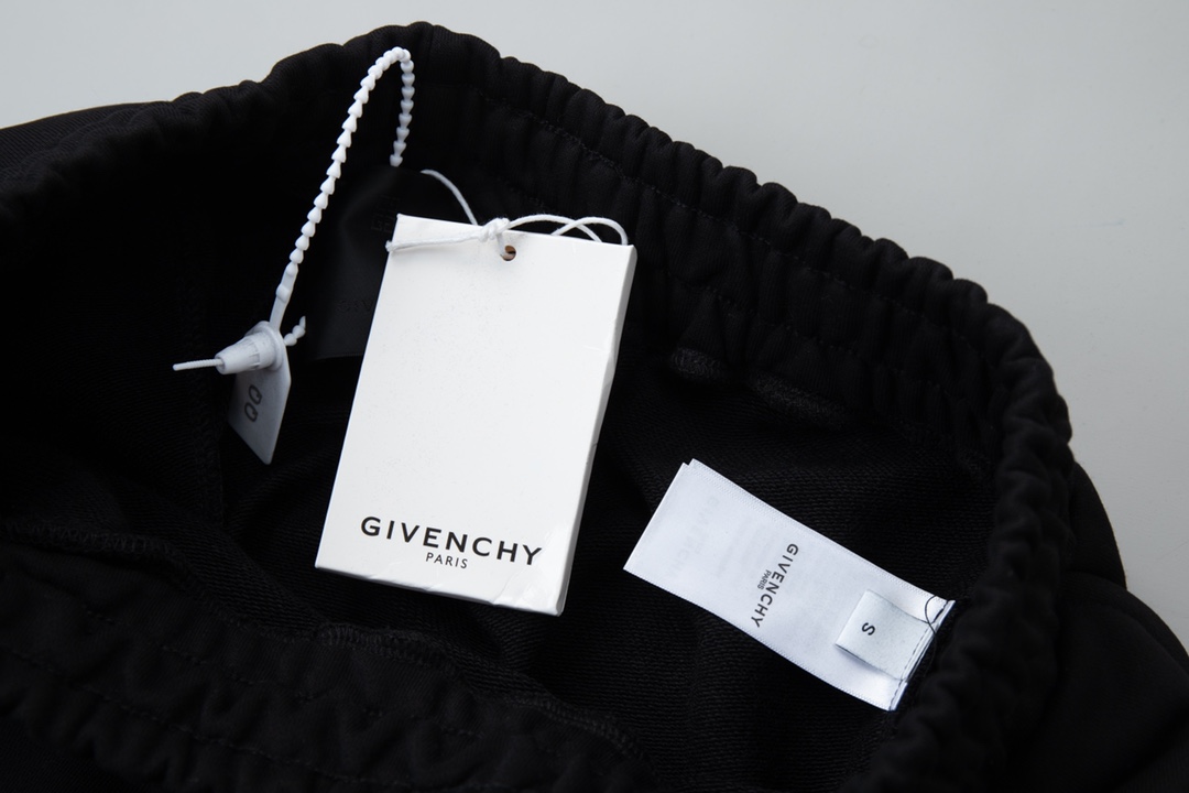 GIVENCHY FW21 Logo Embroidered Curtains & Shorts in High-Quality Fabric – Sizes S-XL - 图片 5