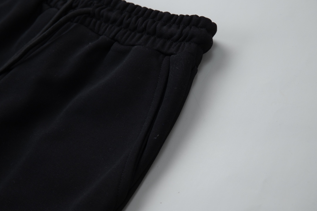 GIVENCHY FW21 Logo Embroidered Curtains & Shorts in High-Quality Fabric – Sizes S-XL - 图片 4