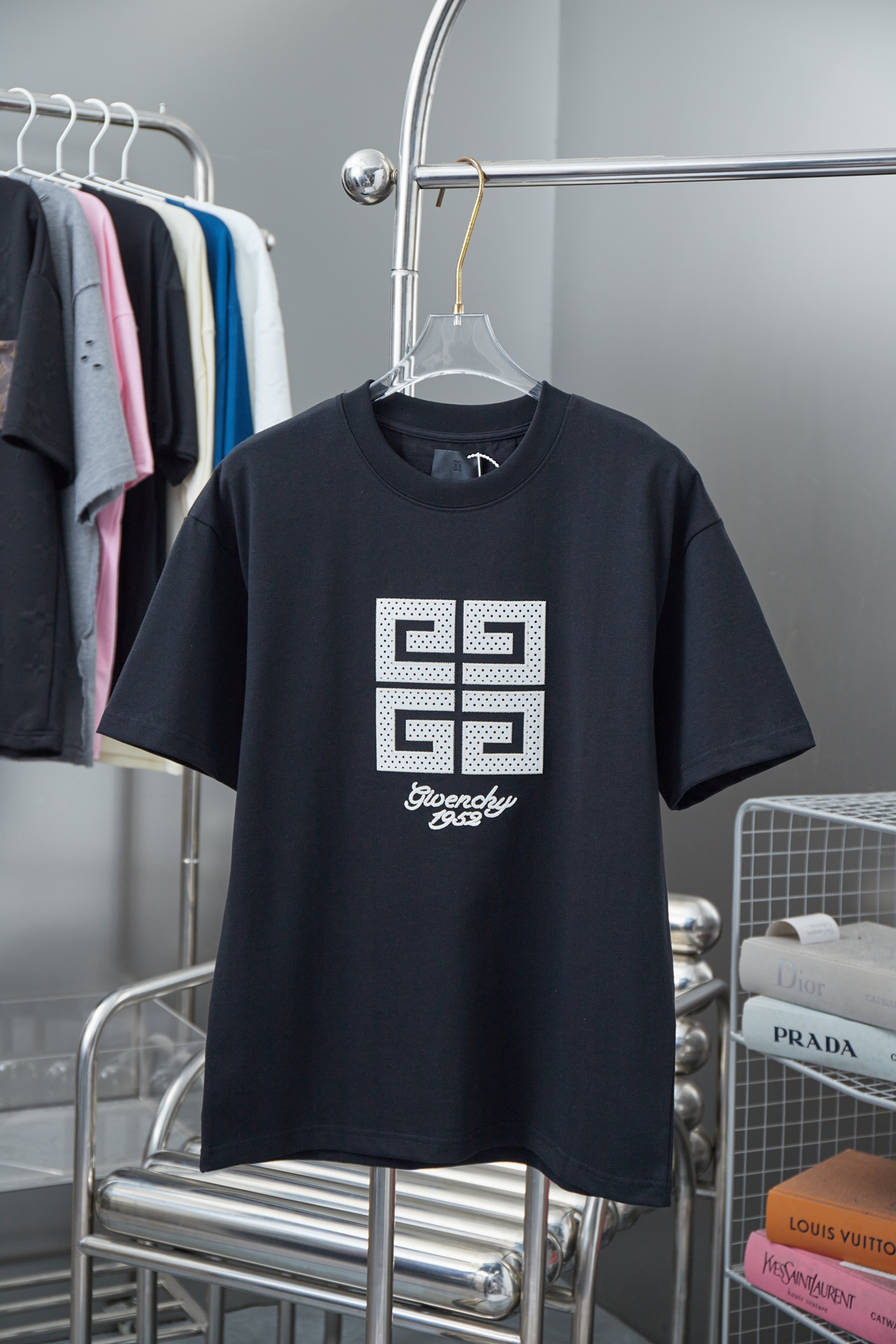 Camiseta de manga corta bordada de malla Giv Givenchy Summer Series GVC 4G de alta calidad. Adopta la tecnología de bor…