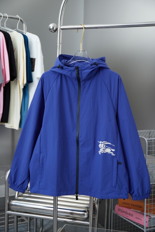 Burberry Men's Lightweight Nylon Hooded Jacket with Equestrian Knight Design 1 Burberry Men's Lightweight Nylon Hooded Jacket with Equestrian Knight Design