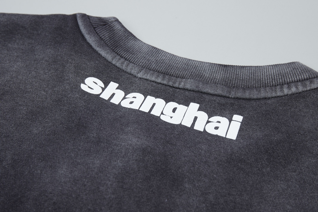 Alexanderwang 24SS Handbags Collection: Luxe Fur Coating, Detailed Features, Multiple Colors - 图片 8