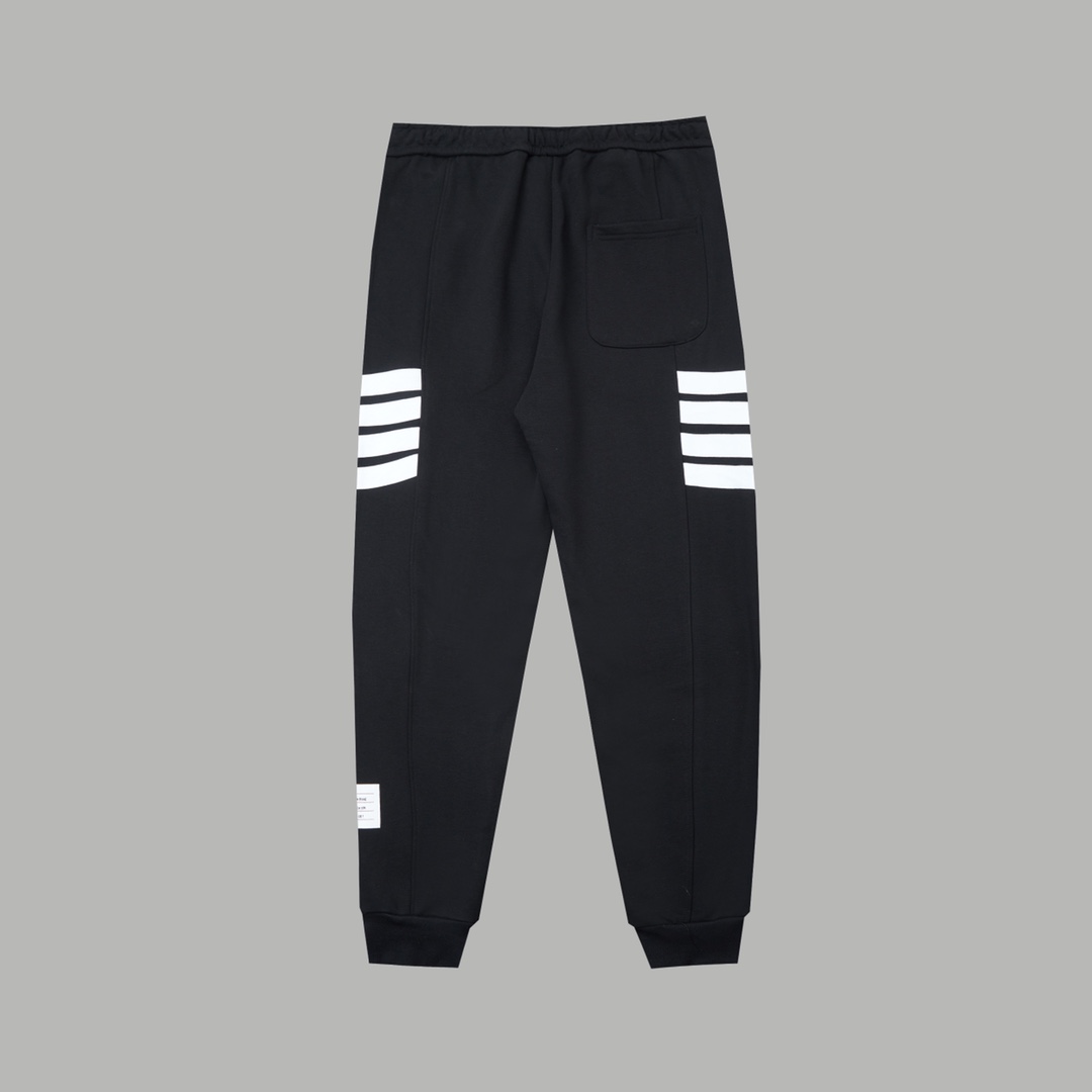 Luxury Handbags: Thom Browne Side-Banded Sweatpants with Customized Design - 图片 3