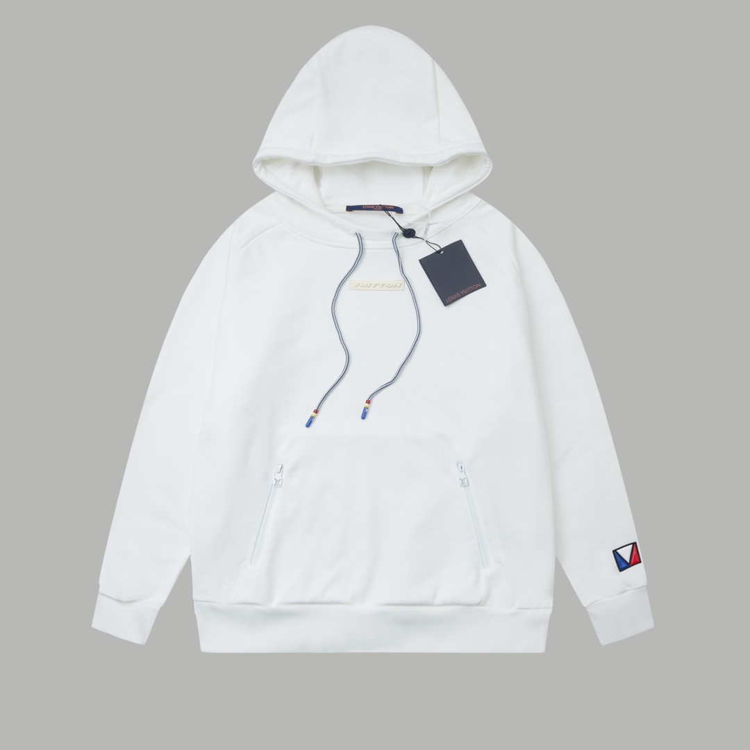 Luxury Cotton Fur Coat with Silicon Alphabet Labels in White, Louis Vuitton Style. - 图片 1