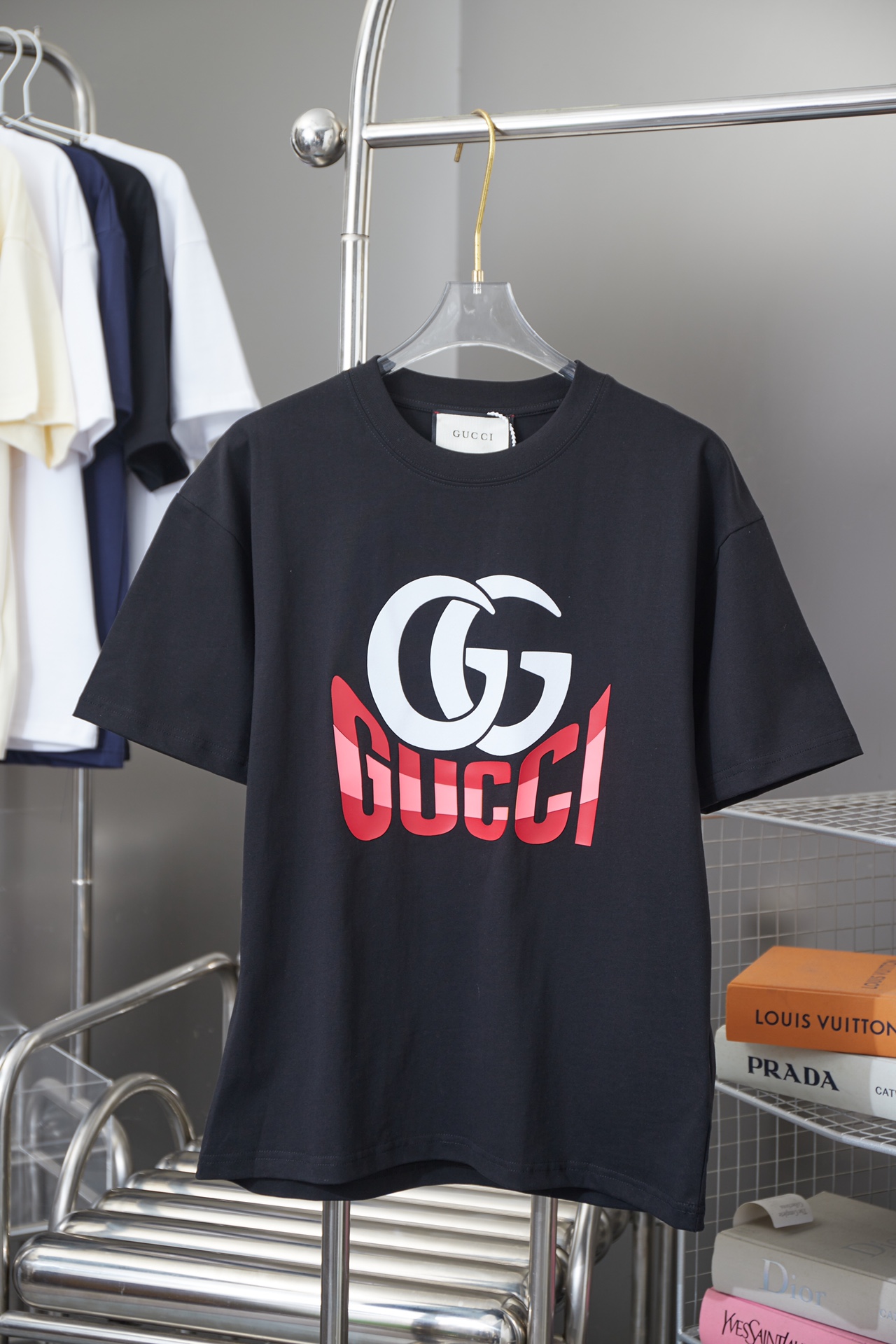 Gucci GUCCI GC 25SS de nueva temporada de primavera, camiseta de manga corta clásica con doble G rojo y verde y placa g…